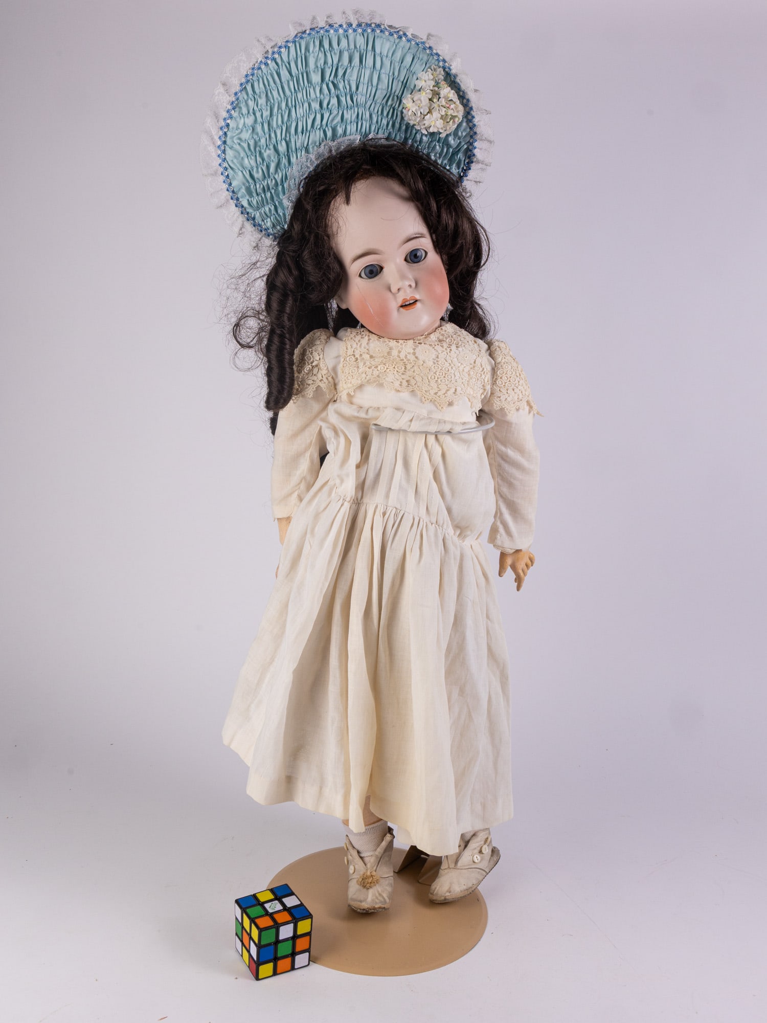 Antique German Bisque "Queen Louise" Doll - 2