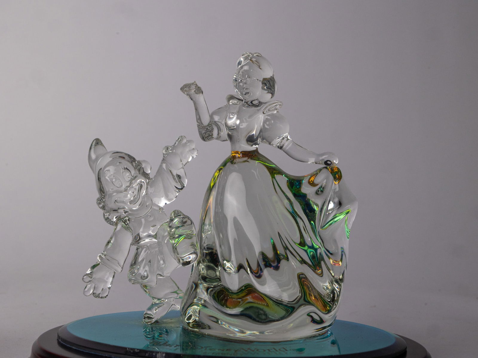 Arribas Walt Disney's Snow White Figurine - 4