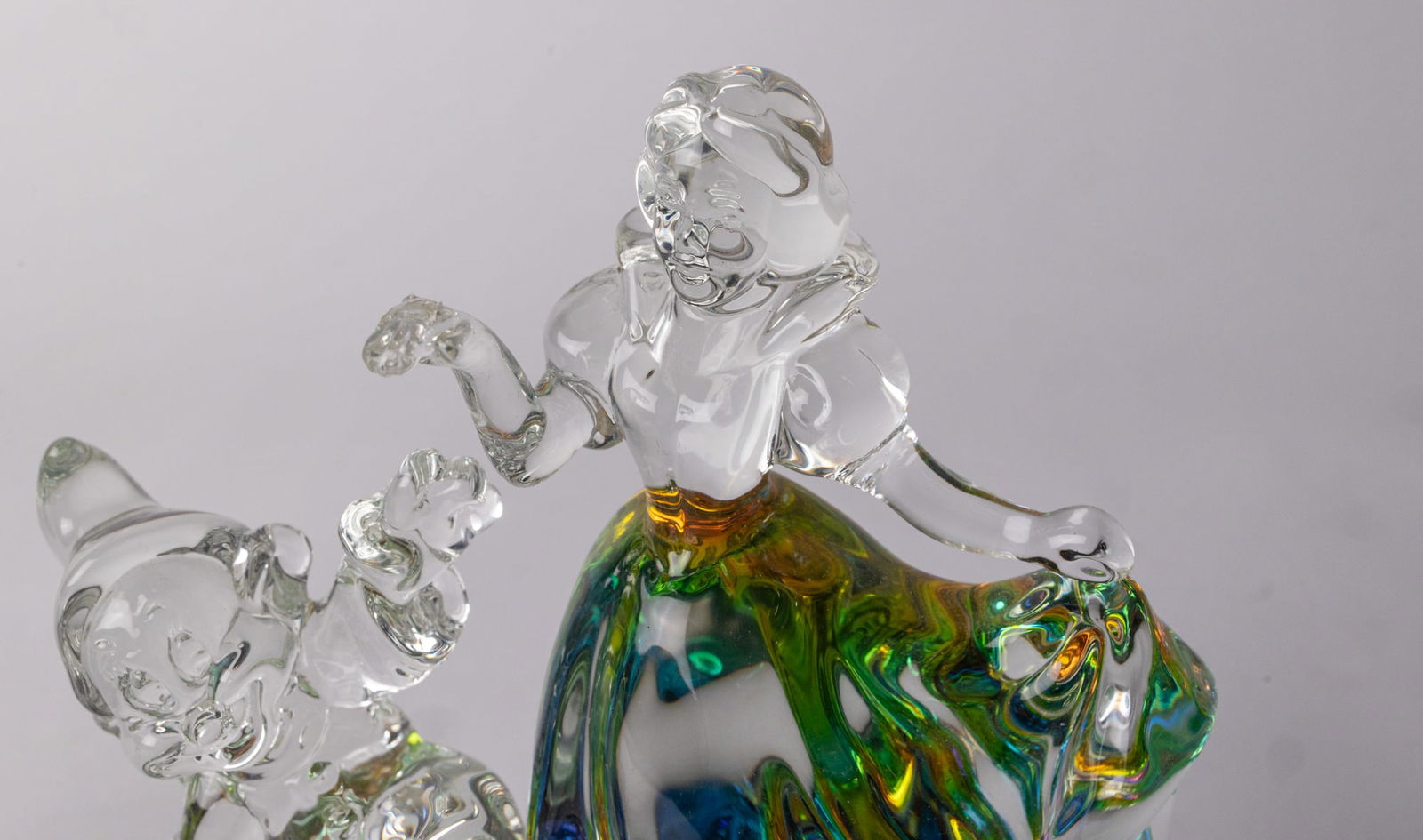 Arribas Walt Disney's Snow White Figurine - 7