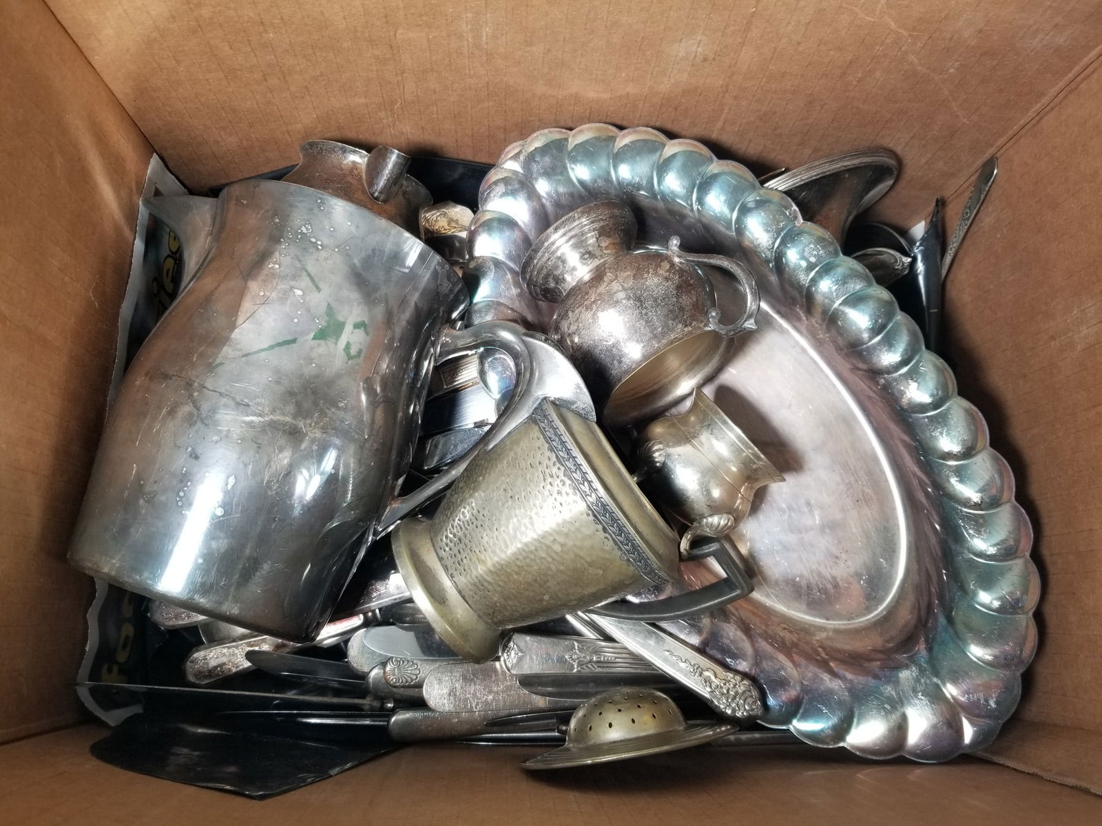 Lot of Vintage Silver Plated Items (1 of 2)