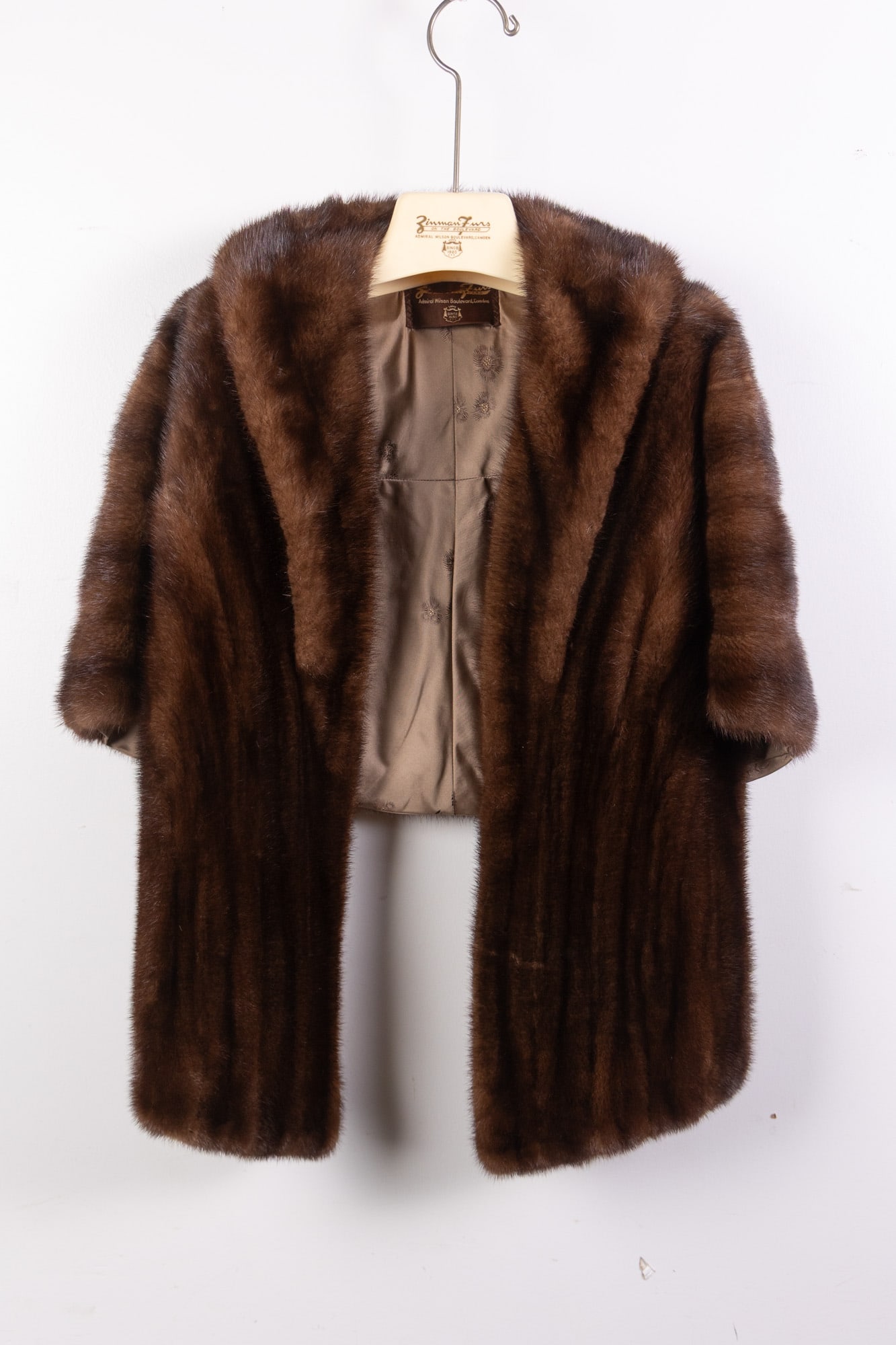 Vintage Zinman Furs Fur Capelet (1 of 3)