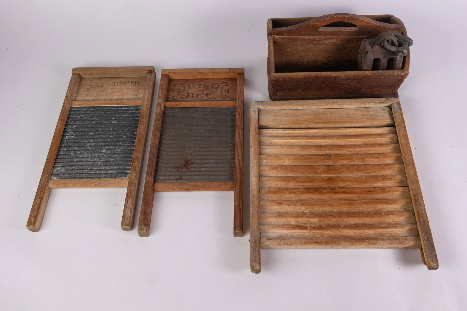 Antique Rustic & Primitives ft Boston & Lockport Wooden Block/Pulley (1 of 5)