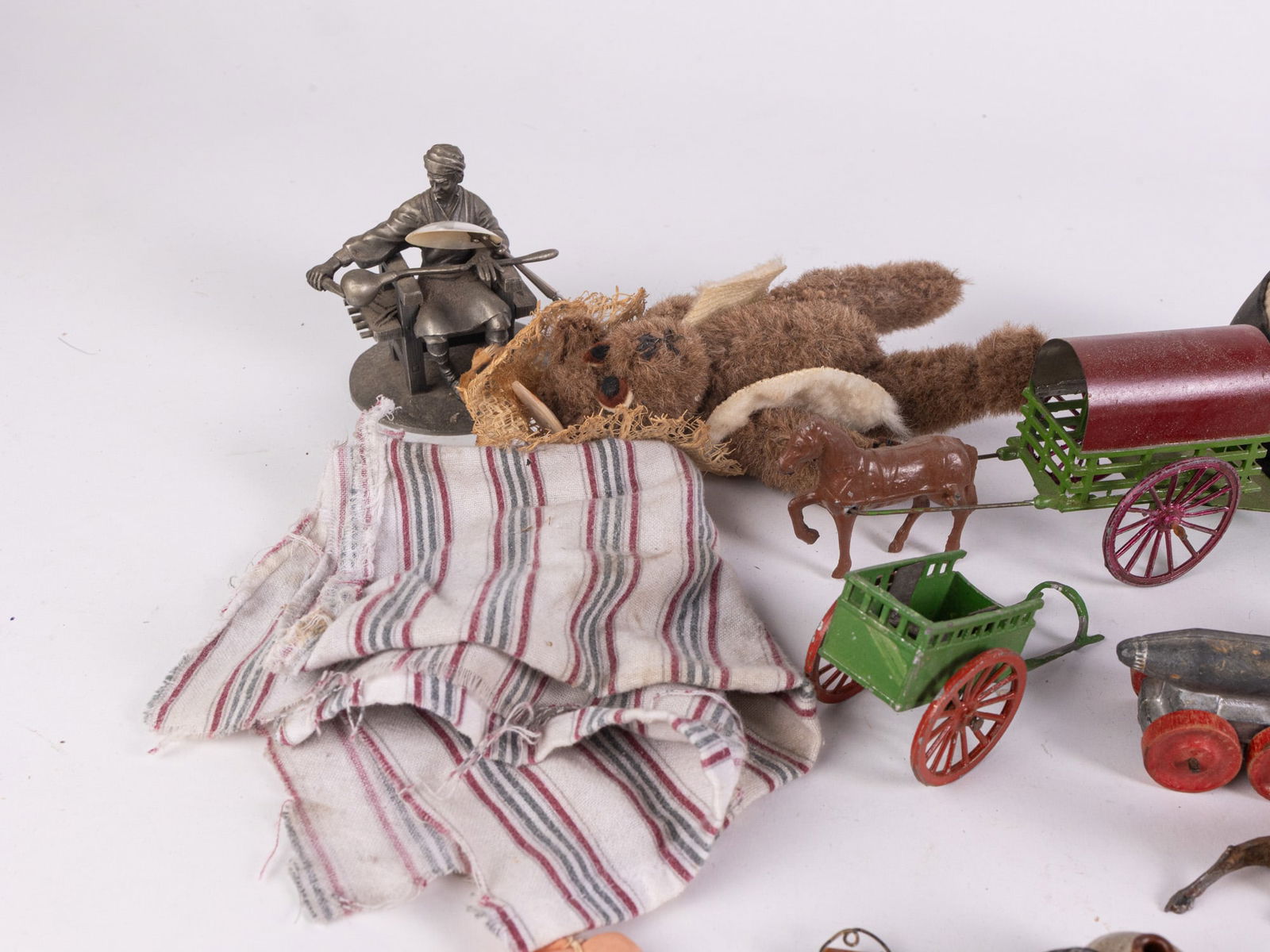 Vintage & Antique Assortment of Toys, Games & Misc Articles - 3