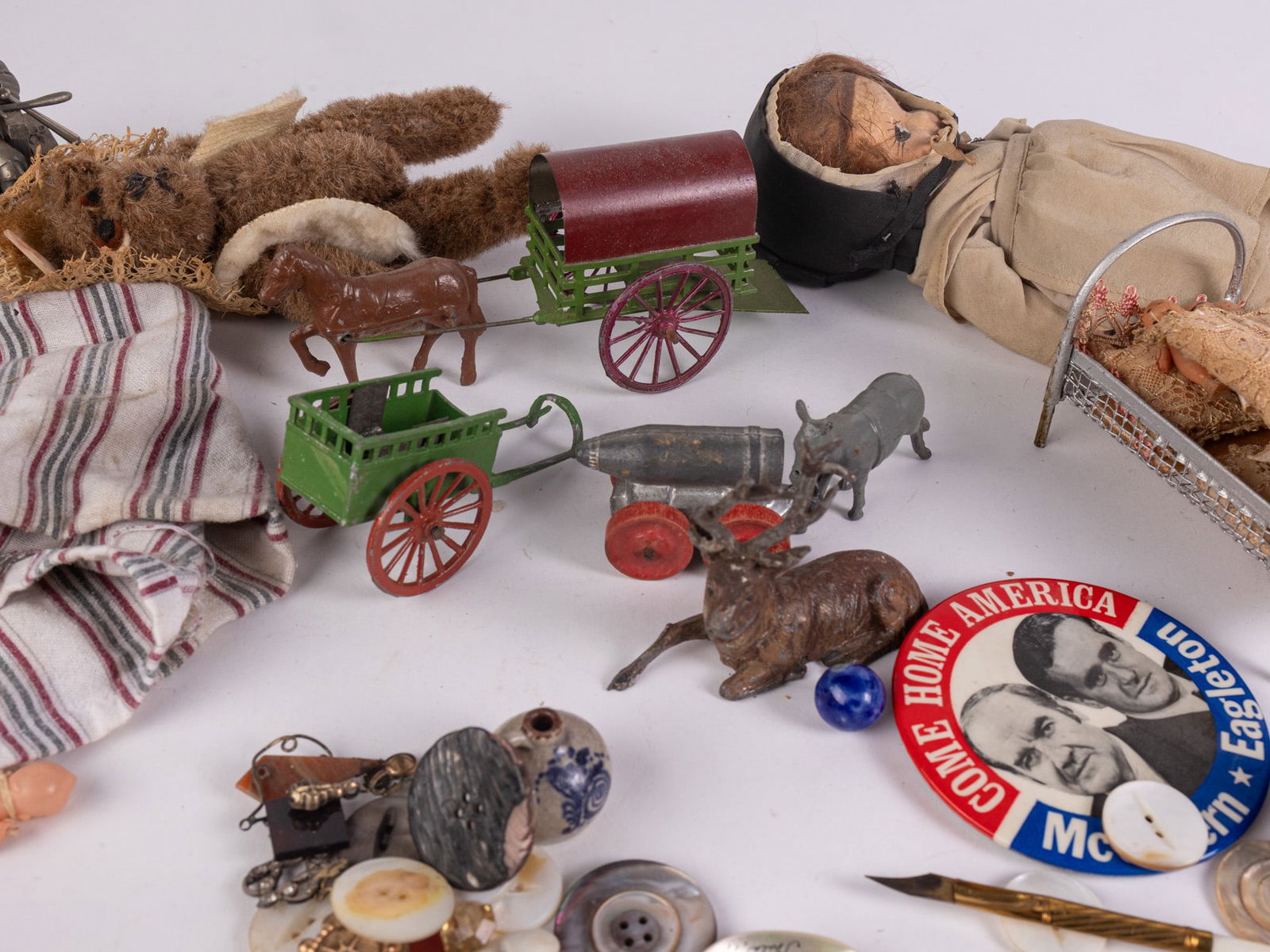 Vintage & Antique Assortment of Toys, Games & Misc Articles - 4