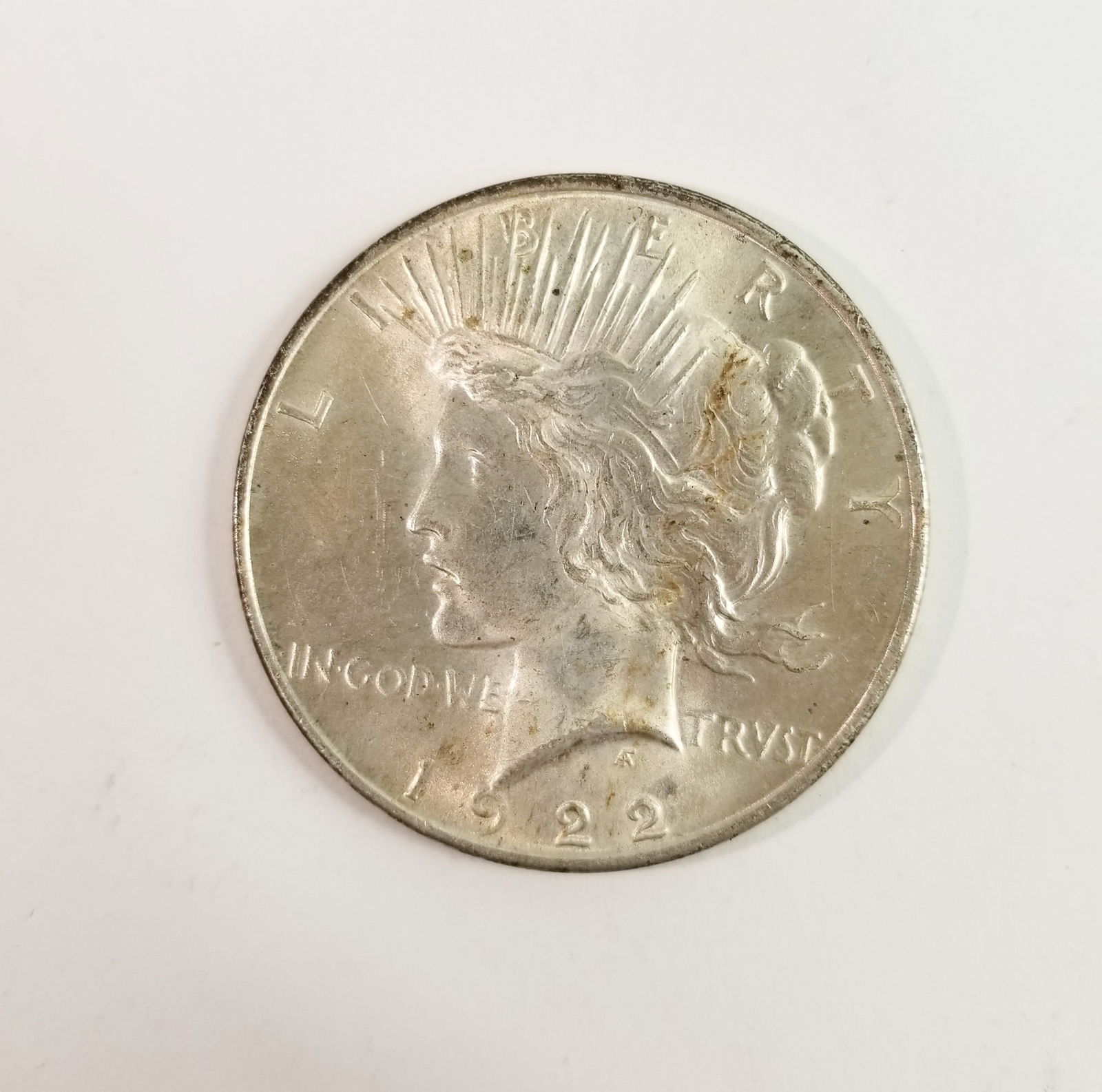 1922 peace Silver Dollar (1 of 2)