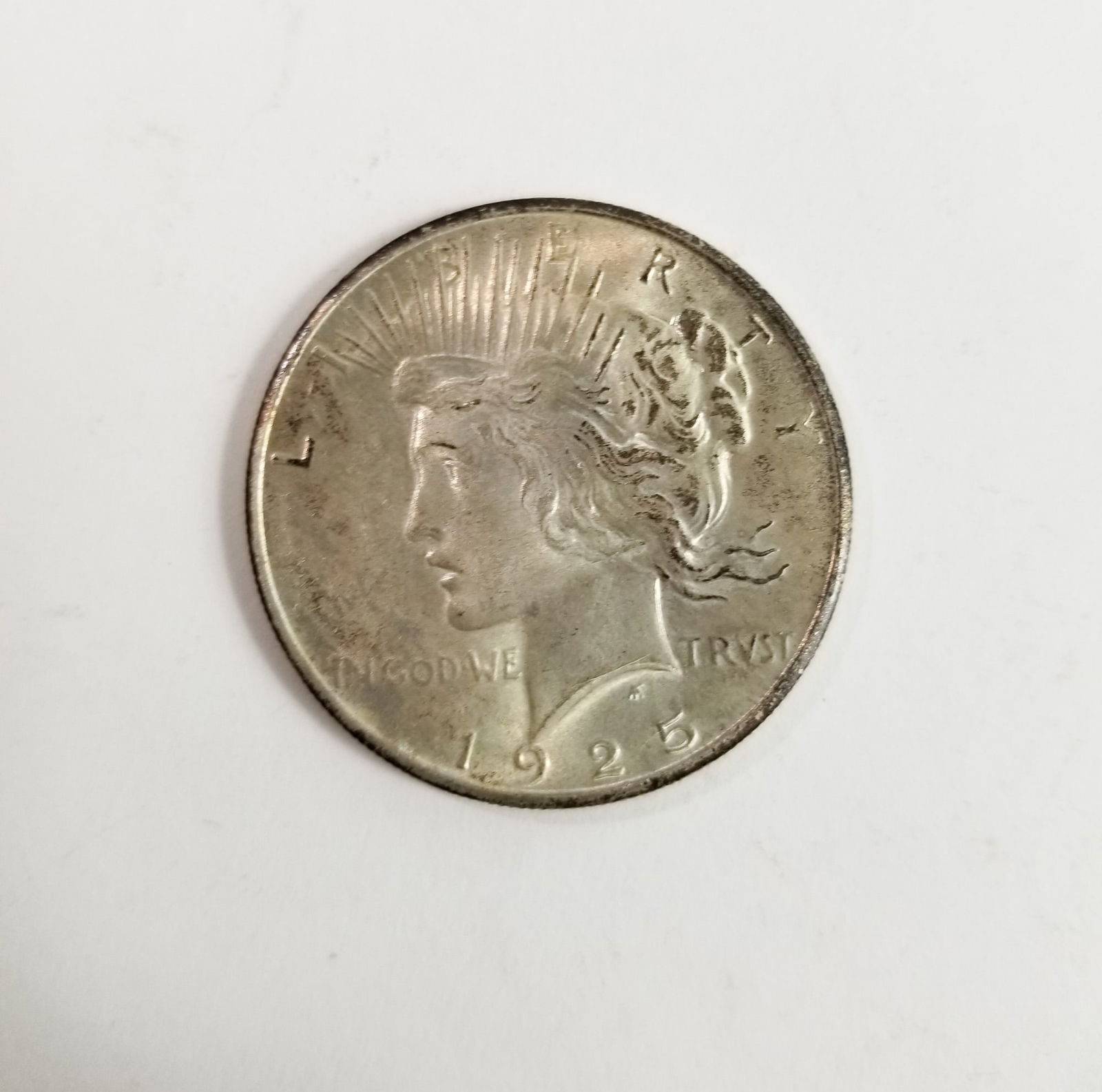 1925 Peace Silver Dollar (1 of 2)