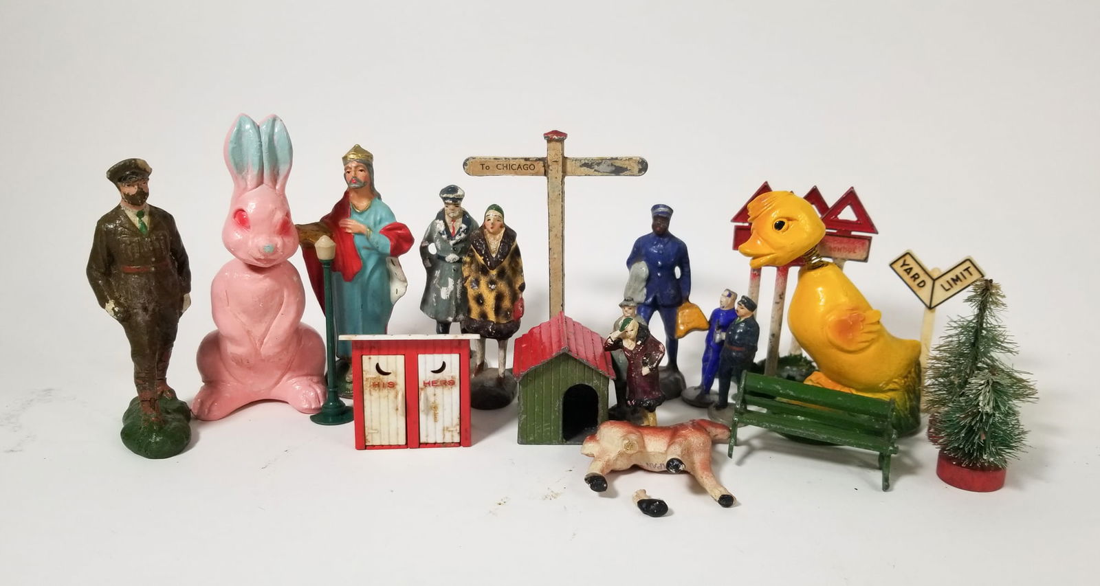 Vintage Toy Assortment Lot (1 of 3)