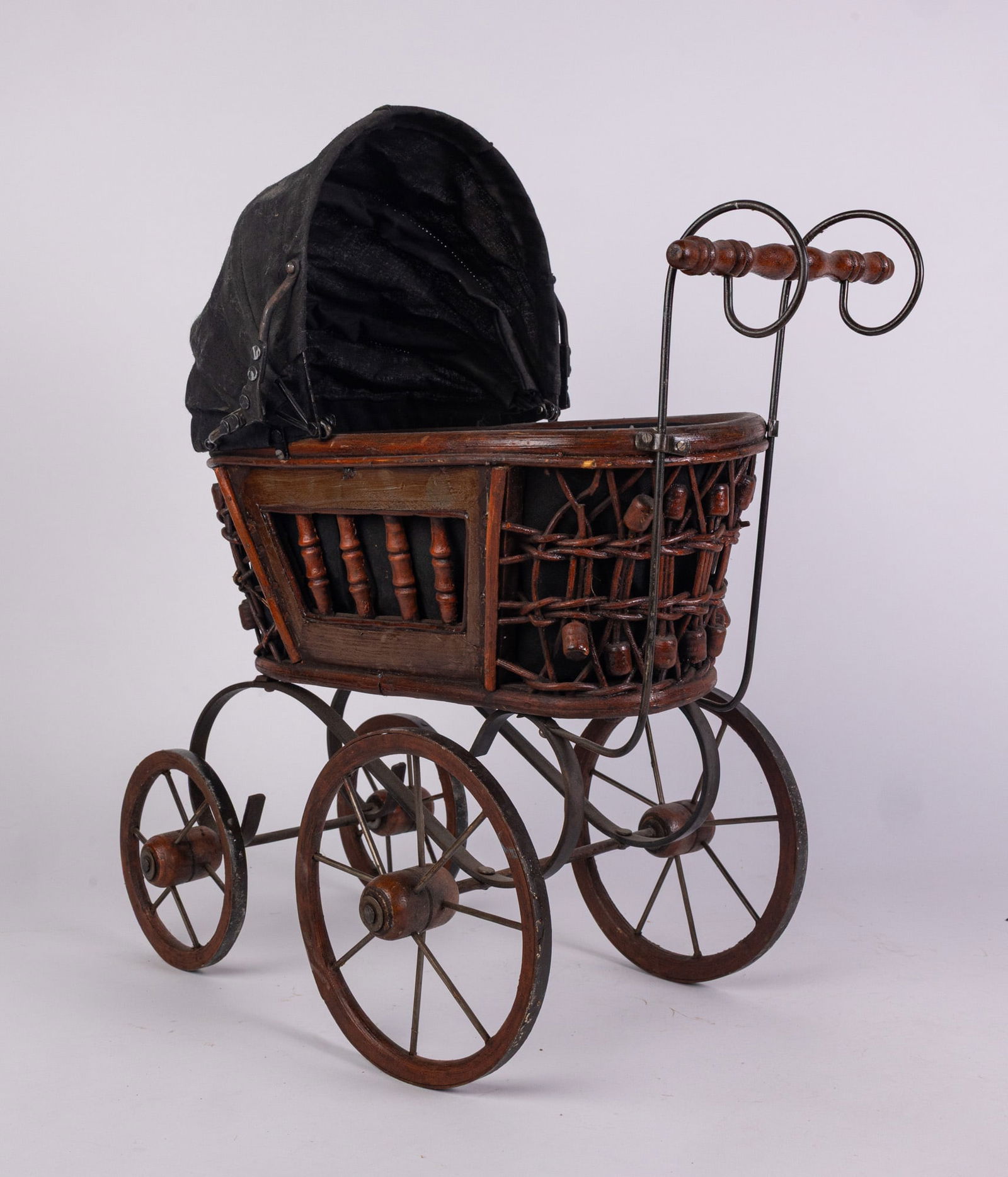 Antique Victorian Baby Doll Pram Carriage (1 of 4)