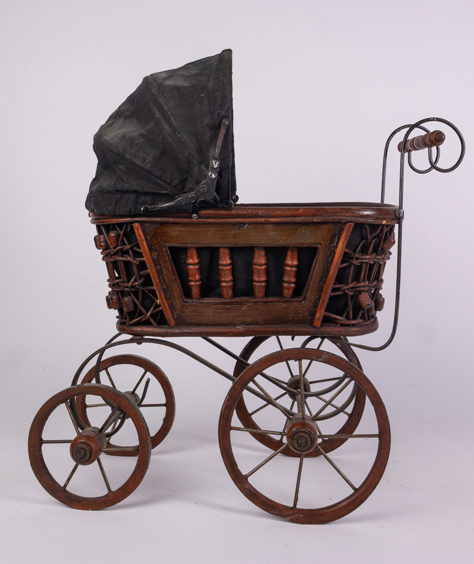 Antique Victorian Baby Doll Pram Carriage - 3