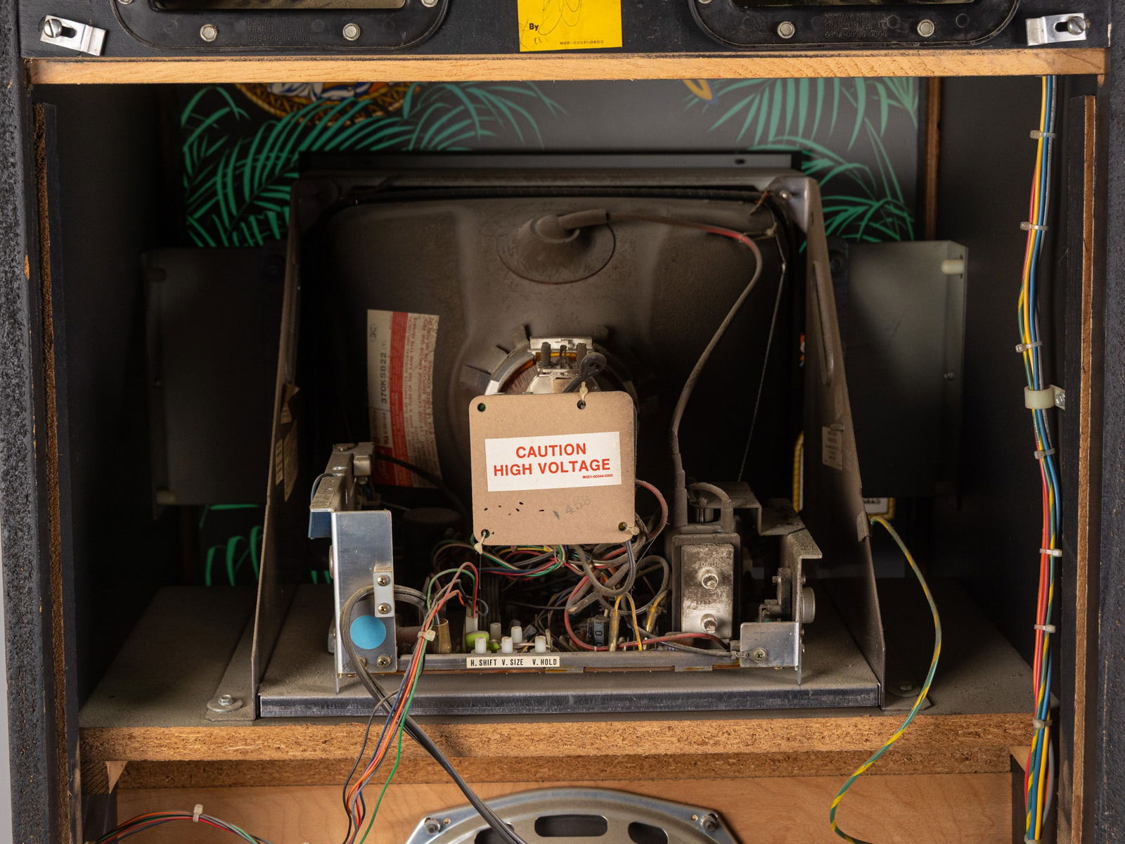 Granny and the Gators 1983 Vintage Pinball Machine by Bally Manufacturing Co. - 13