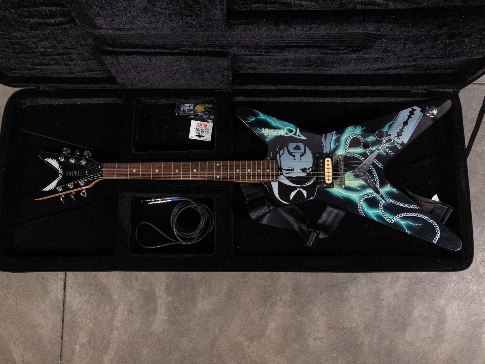 Dean Dimebag Darrell Tribute Electric Guitar - 3