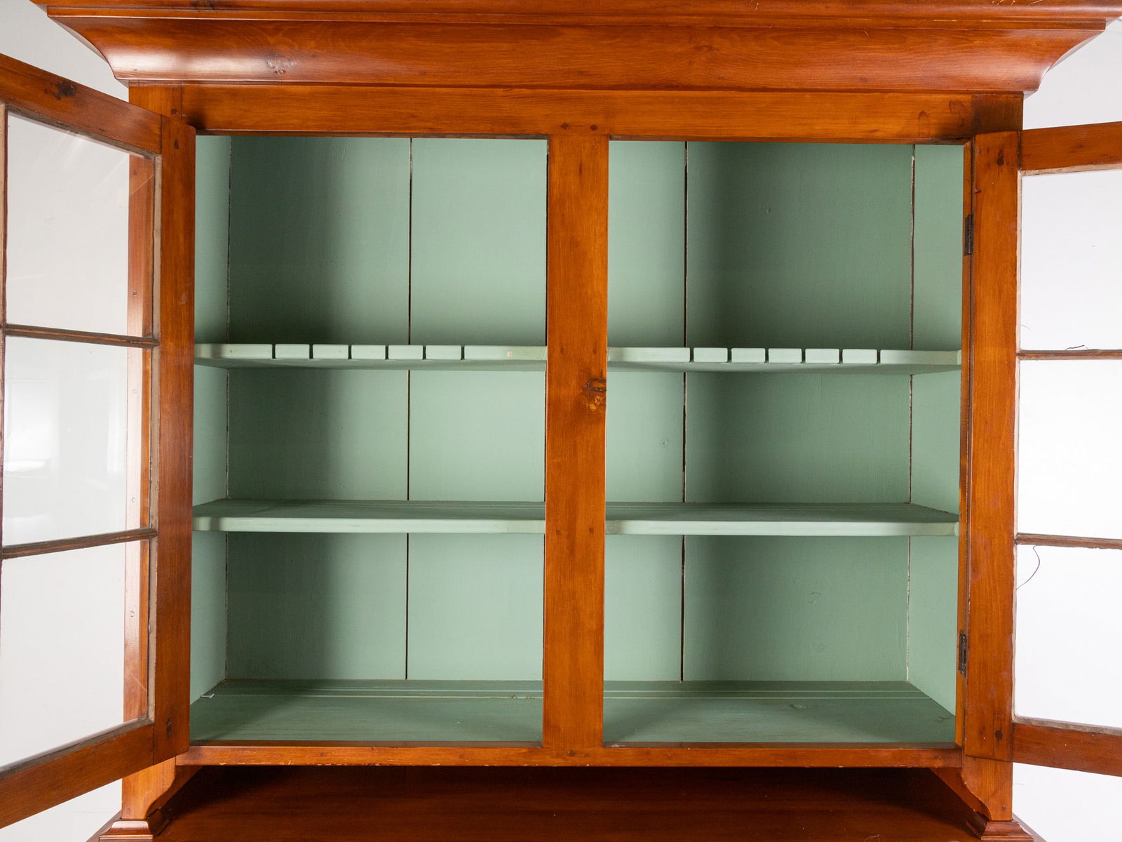 Antique Early Dutch Cupboard - 4