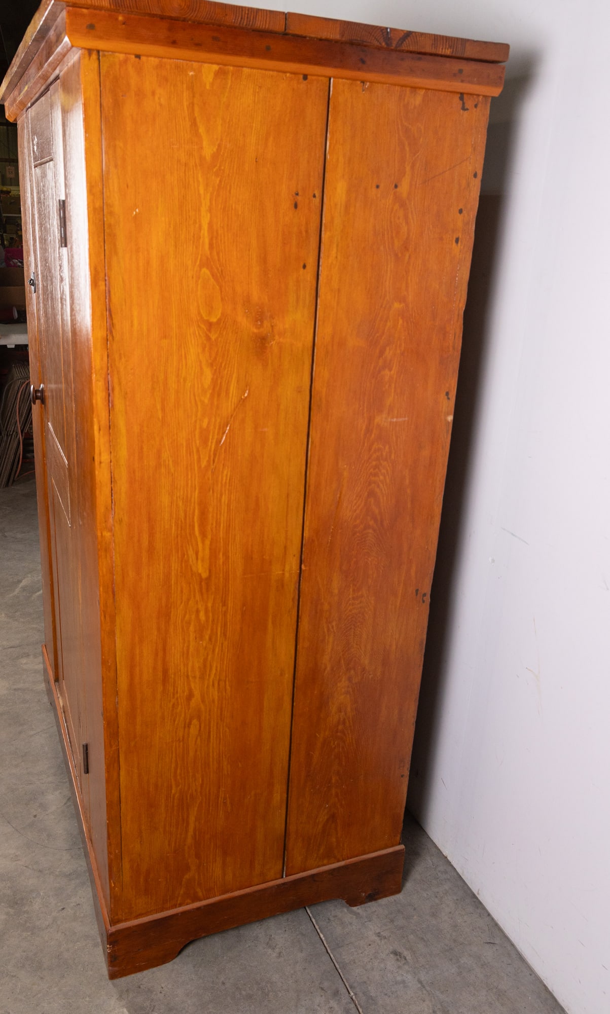 Antique Early Primitive Wardrobe Cupboard - 7