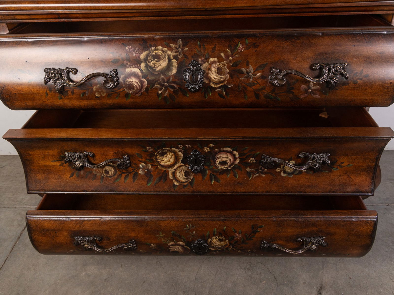 Ethan Allen "Tuscany" Paint Decorated Serpentine Bombe Chest - 7