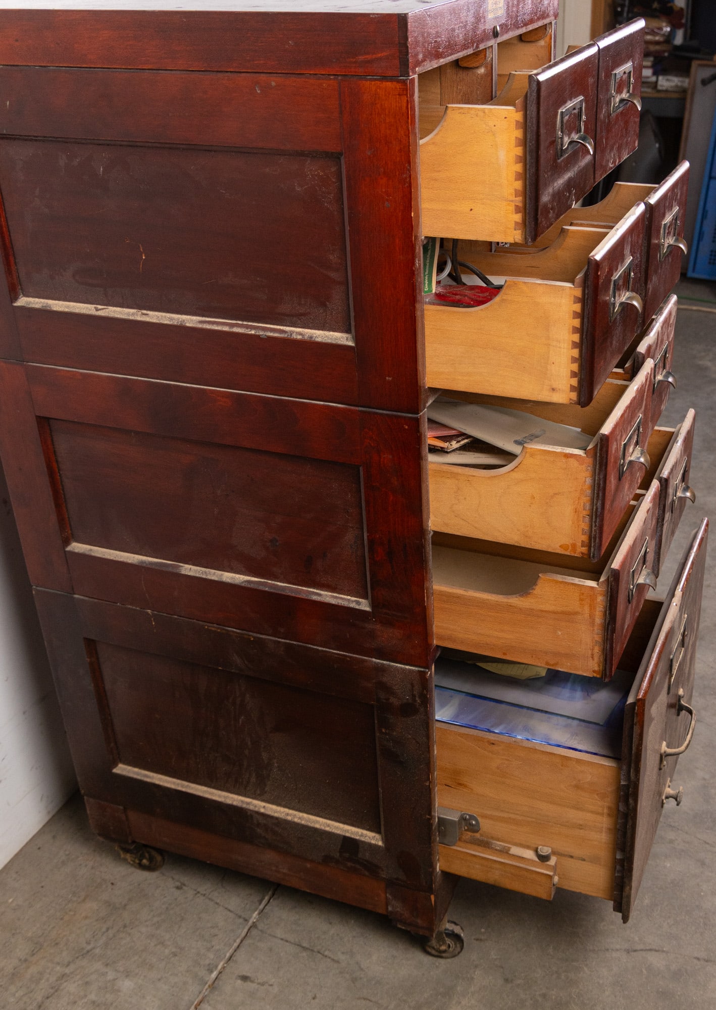 Antique "Physicians' Record Co" Cherry Nine-Drawer Rolling Cabinet - 6