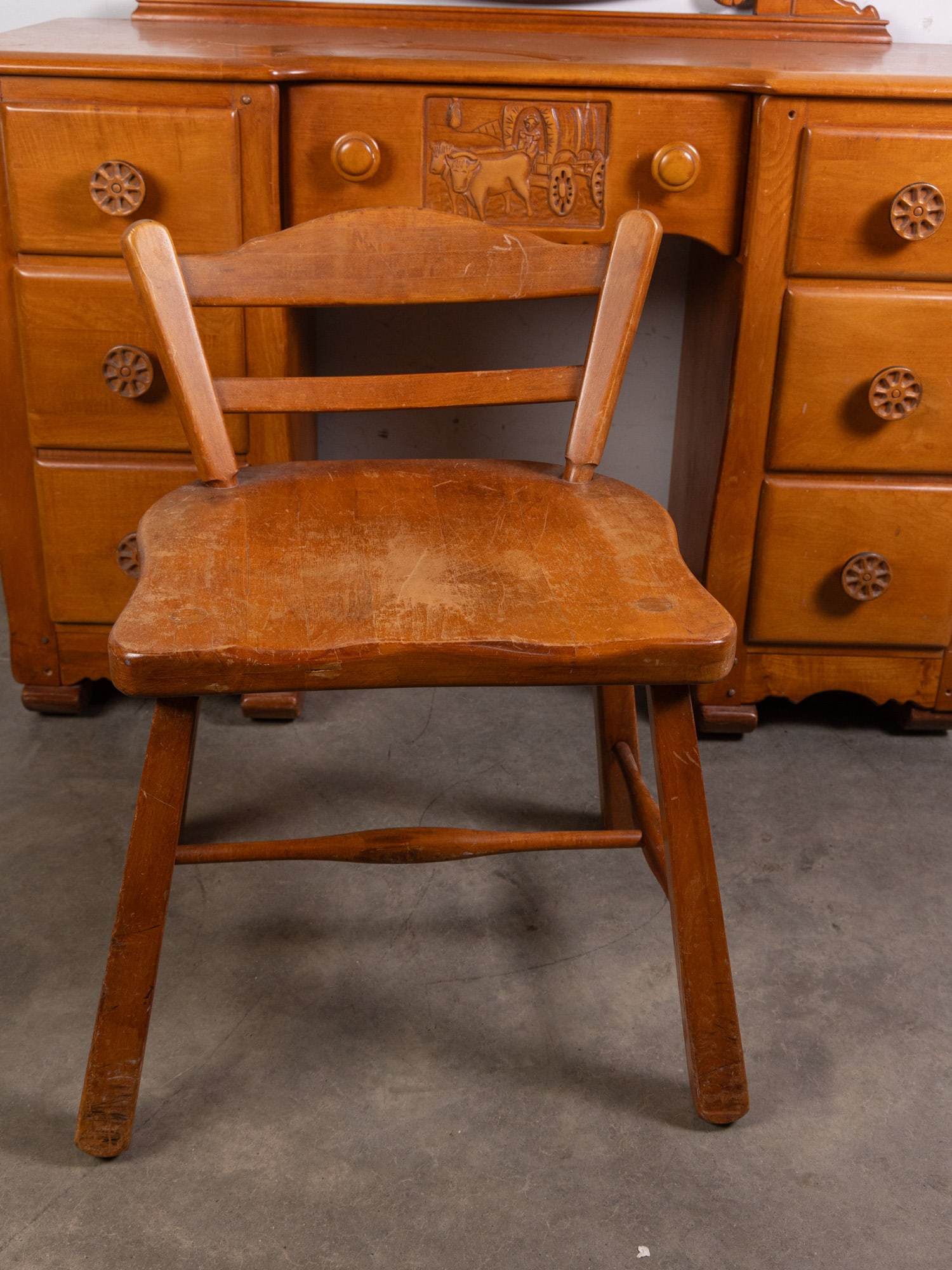 Vintage Solid Maple Virginia House Conestoga Wagon Vanity Desk & Chair - 4