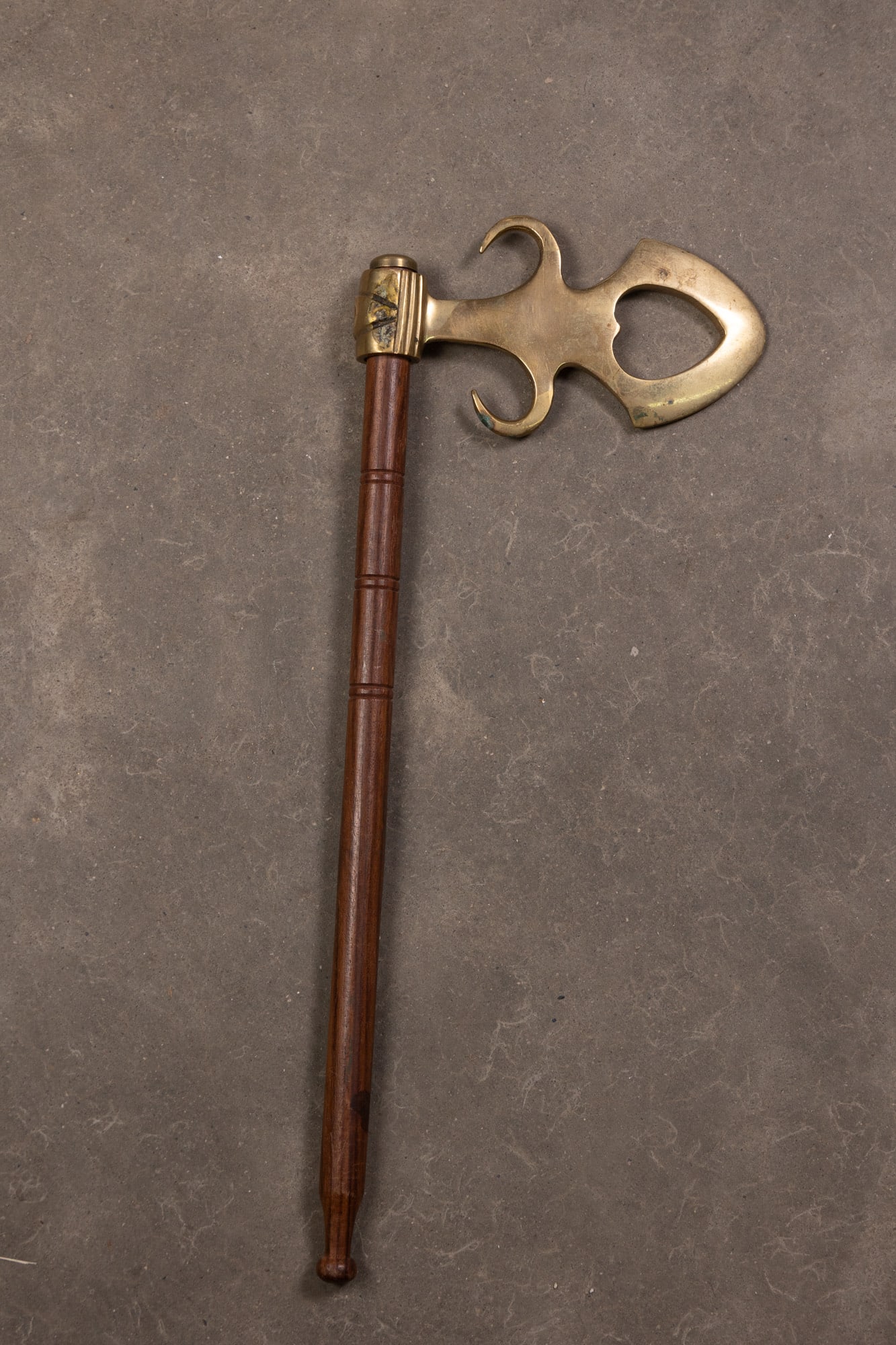 Vintage Brass Replica Medieval Style Axe (1 of 2)