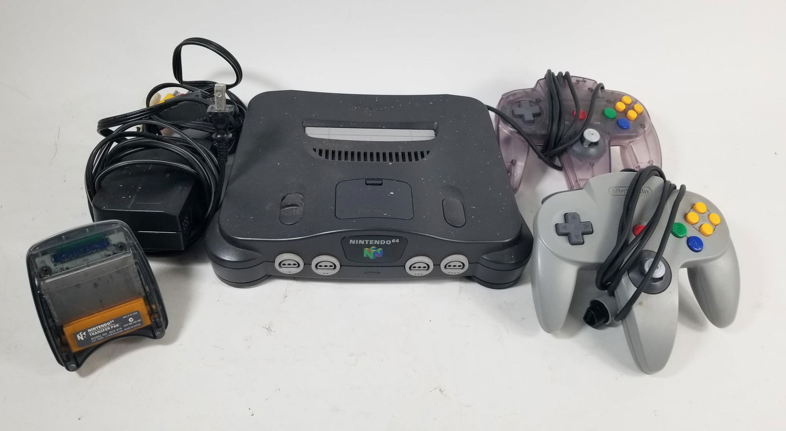 Nintendo 64 N64 Console with Accessories (1 of 4)