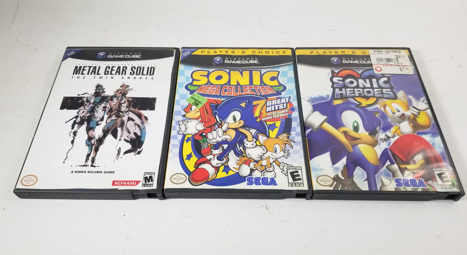 Three Gamecube Games: Three Gamecube Games: Sonic Heroes - Metal Gear Solid: The Twin Snakes - Sonic Heroes Size 7" x 12" x 12" Literature Brooks Auction – Online Auction Terms & Conditions Contact: (856) 694-2960 |