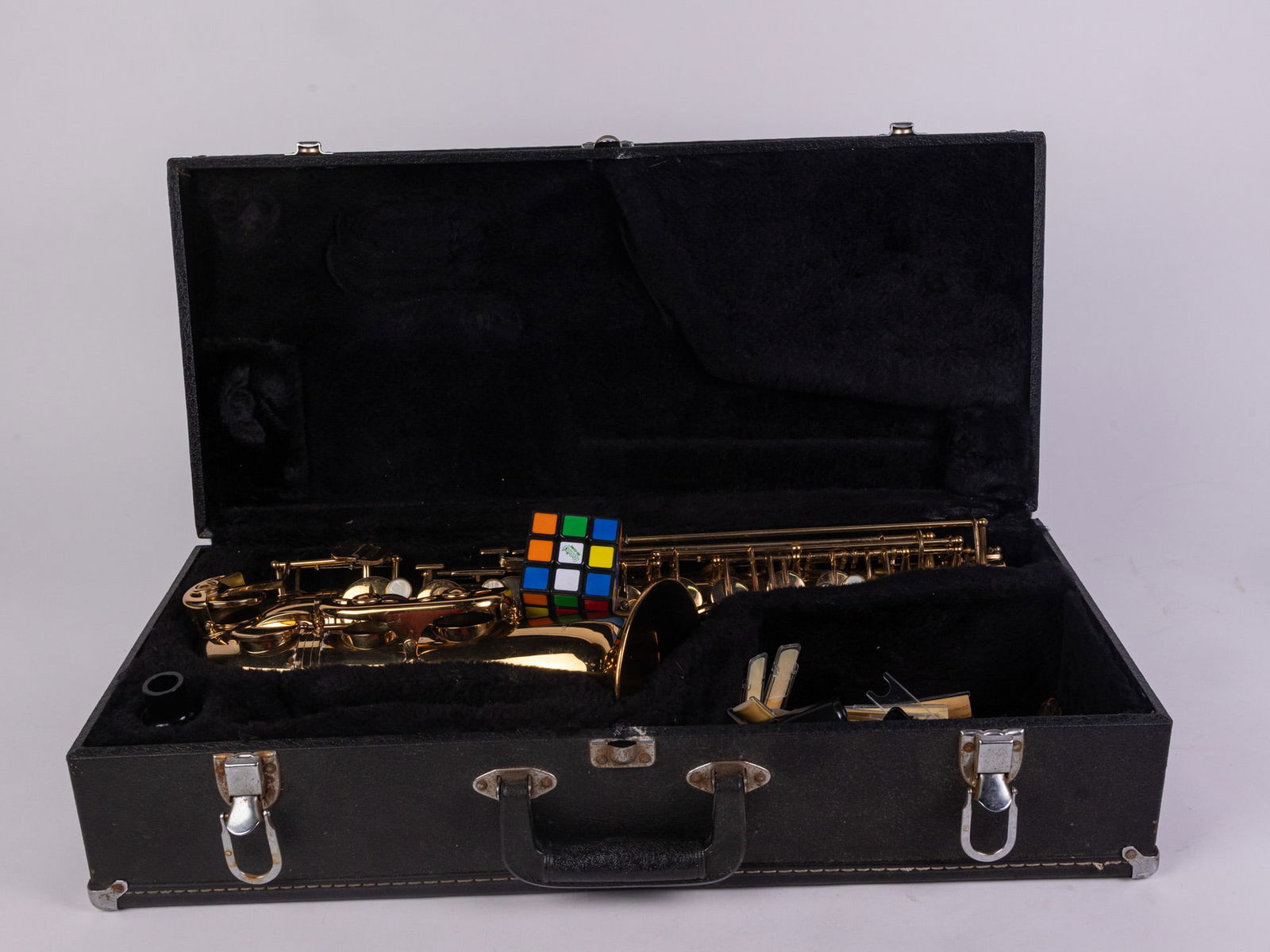 Jupiter K.H.S. Musical Instrument Co. Alto Saxophone in Case - 2