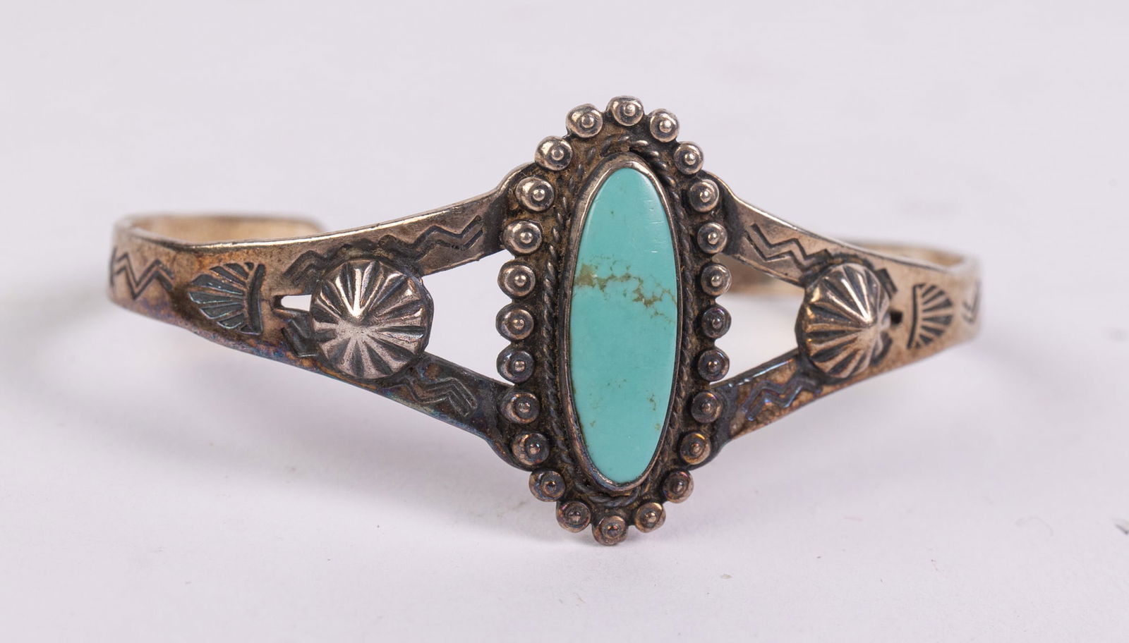 Vintage Navajo Sterling+turquoise Cuff: Vintage Navajo Sterling+turquoise Cuff Navjo And sterling Halmark StampLiteratureBrooks Auction – Online Auction Terms & Conditions Contact: (856) 694-2960 | info@brooks.auction READ BEFORE YOU