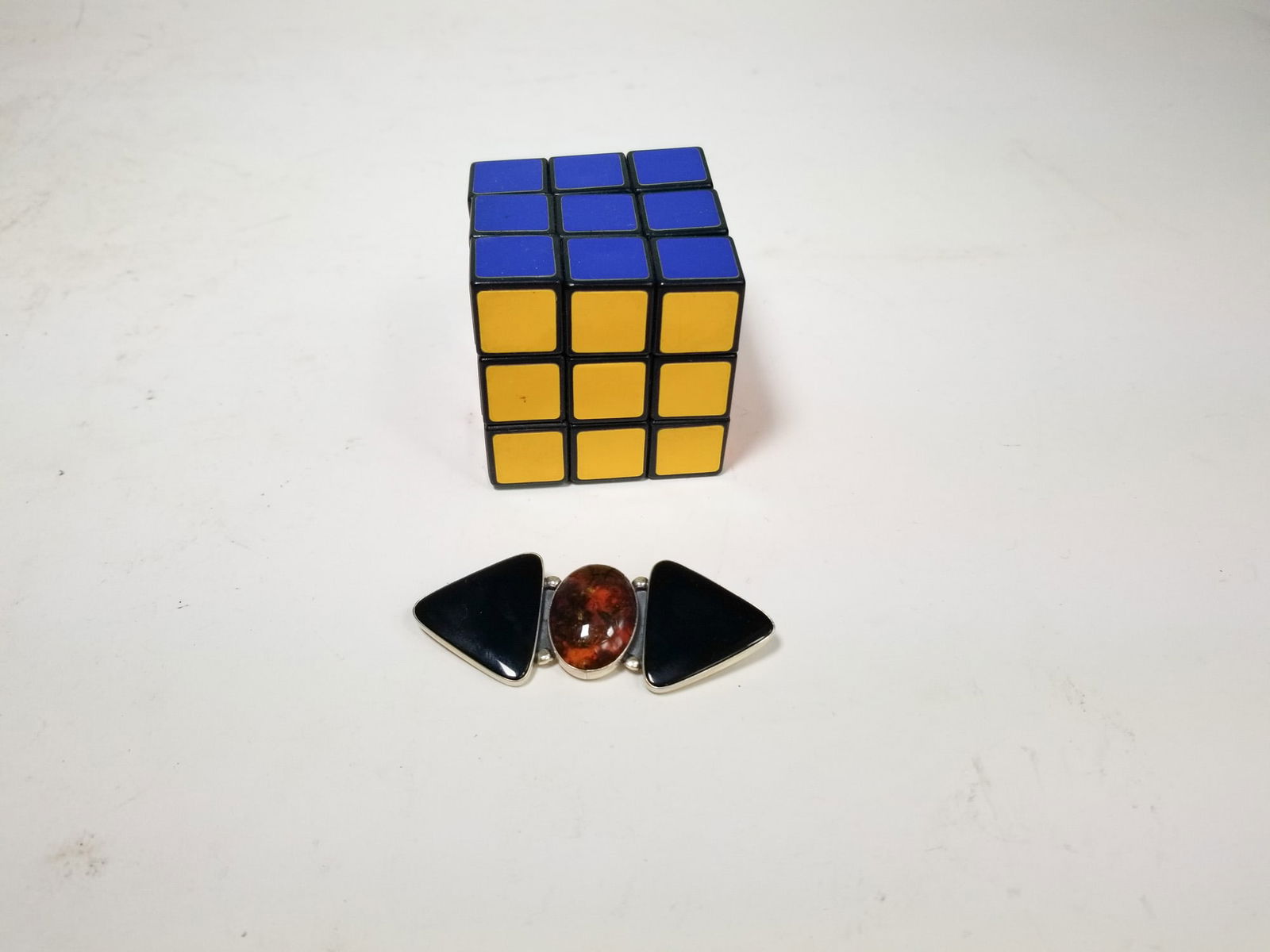 Navajo Sterling Pin WIth Honey Amber and Onyx - 2