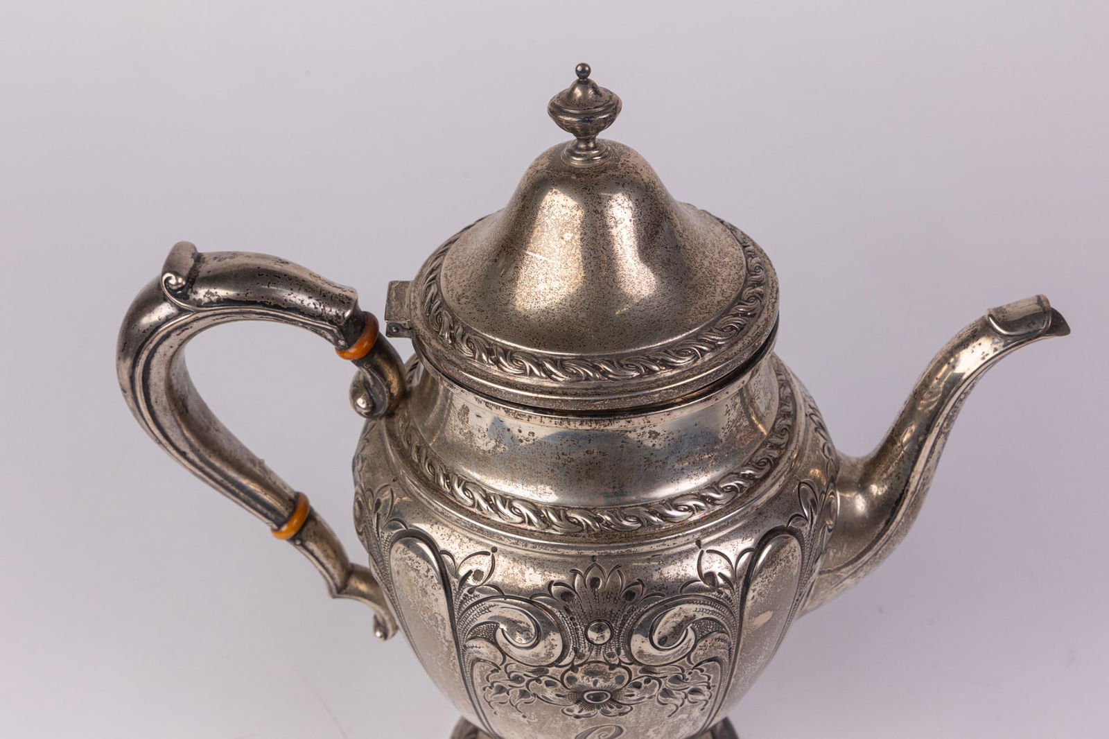 Amston | (5) Repoussé Sterling Holloware Tea & Coffee Service - 14