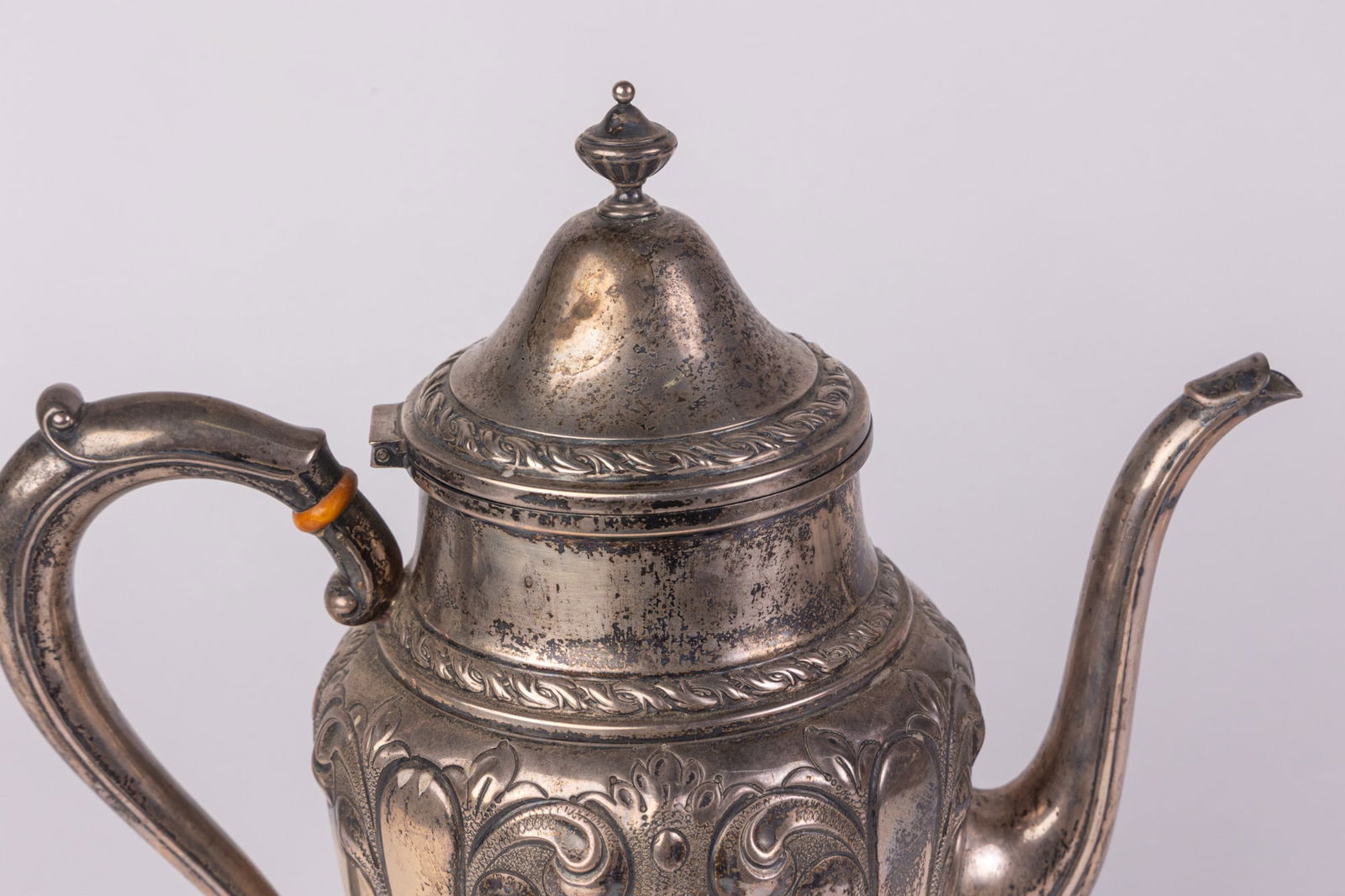 Amston | (5) Repoussé Sterling Holloware Tea & Coffee Service - 5