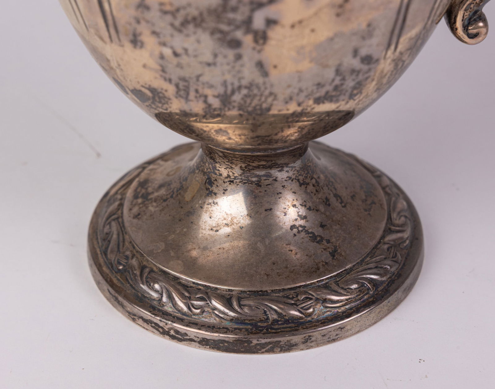 Amston | (5) Repoussé Sterling Holloware Tea & Coffee Service - 9