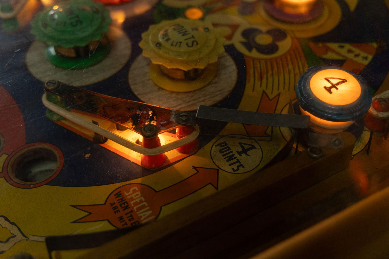 1953 D. Gottlieb & Company "Poker Face" Pinball Machine - 18