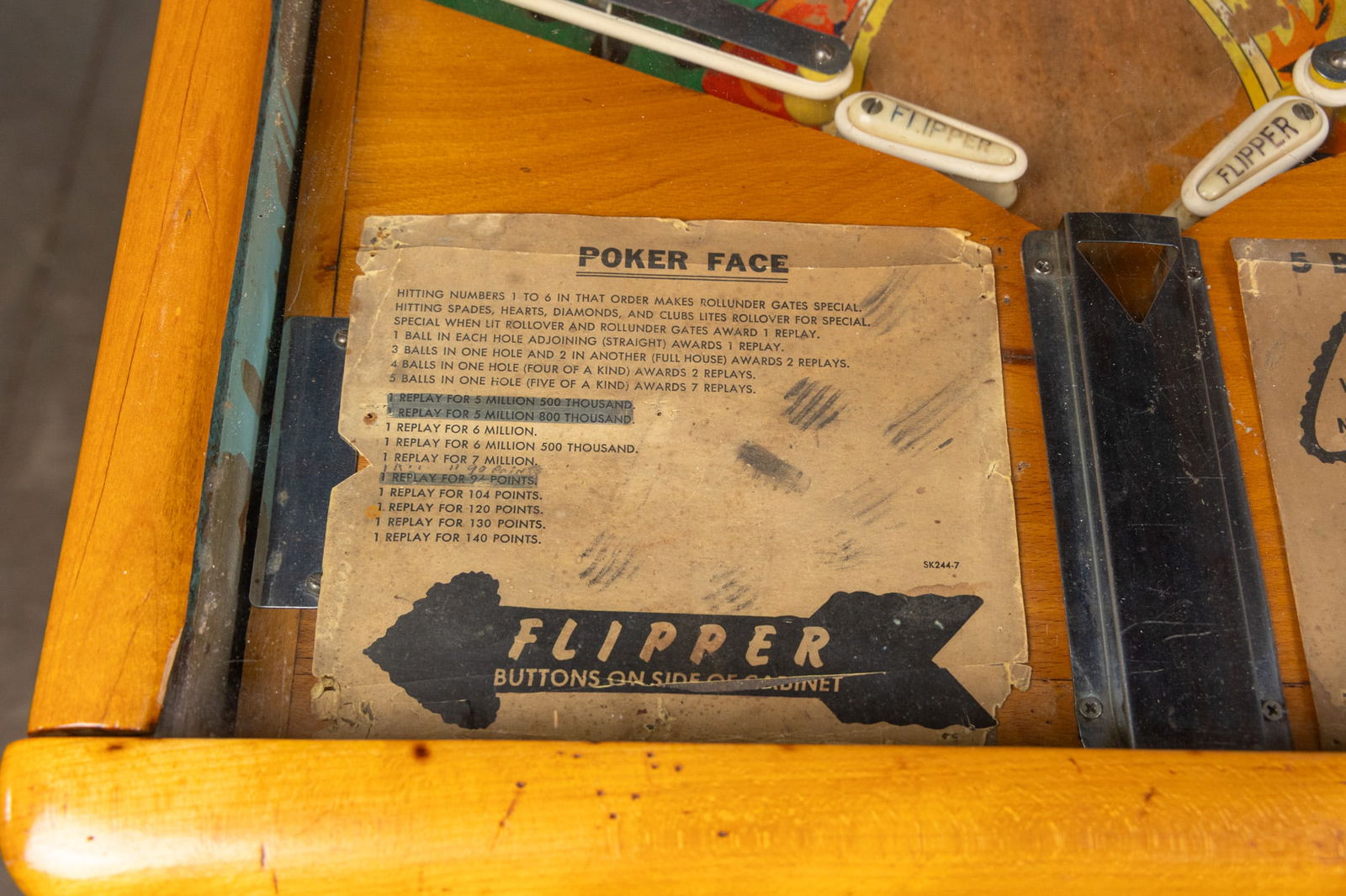 1953 D. Gottlieb & Company "Poker Face" Pinball Machine - 5