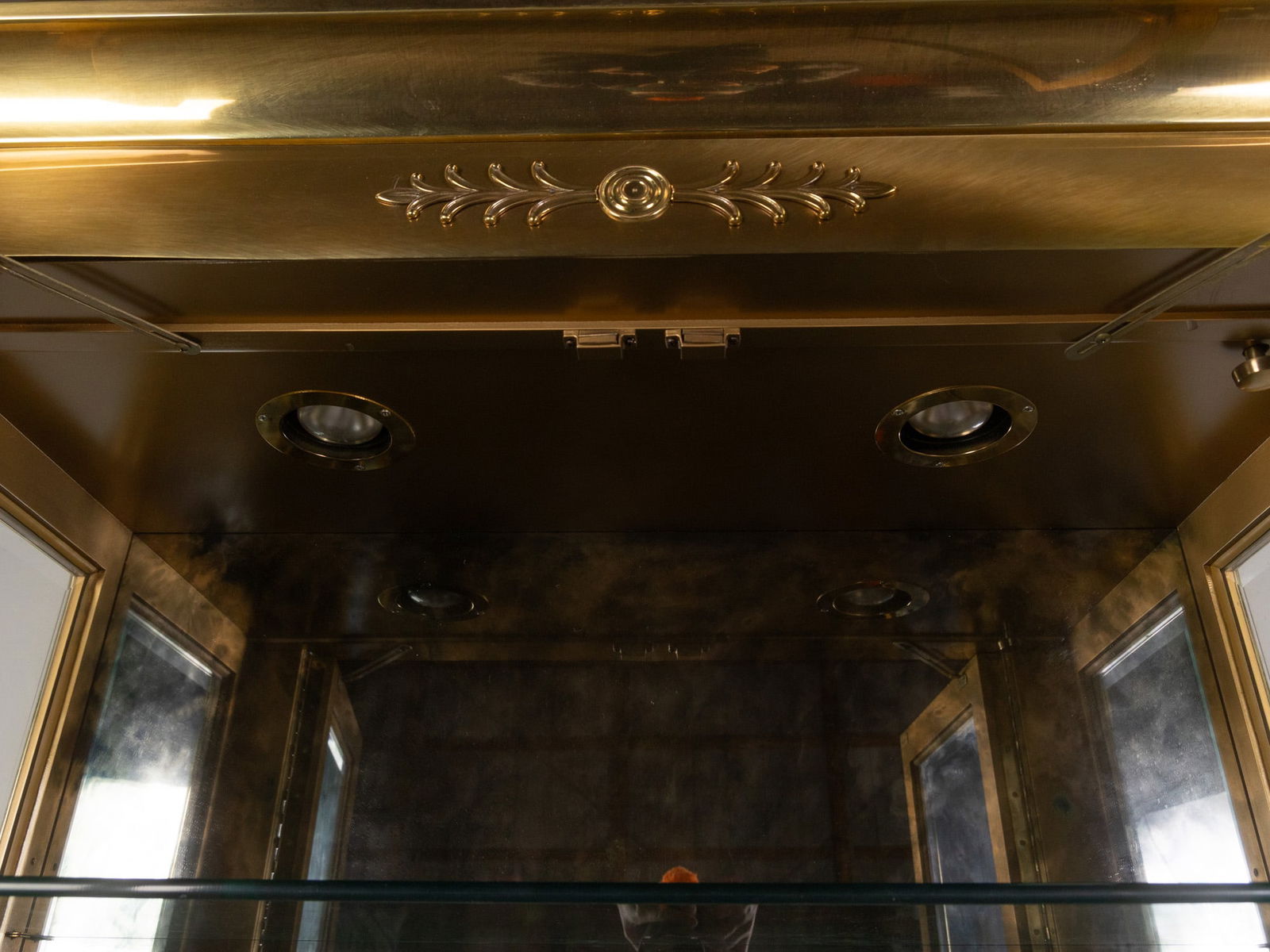 Mastercraft Neoclassical Brass Vitrine Cabinet - 7