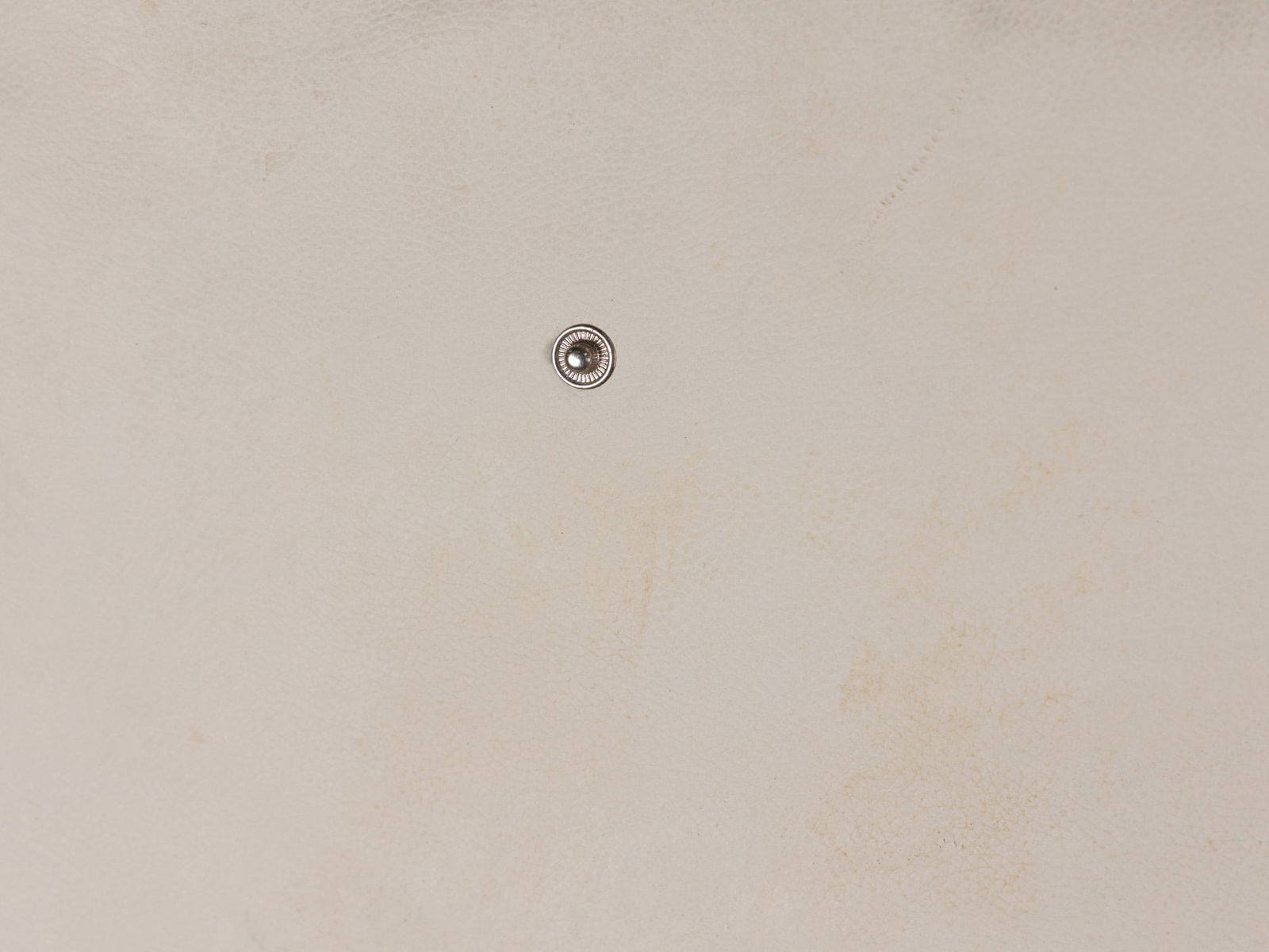 After Ludwig Mies van der Rohe (1886-1969) | Chrome & White Leather "Barcelona" Couch - 18