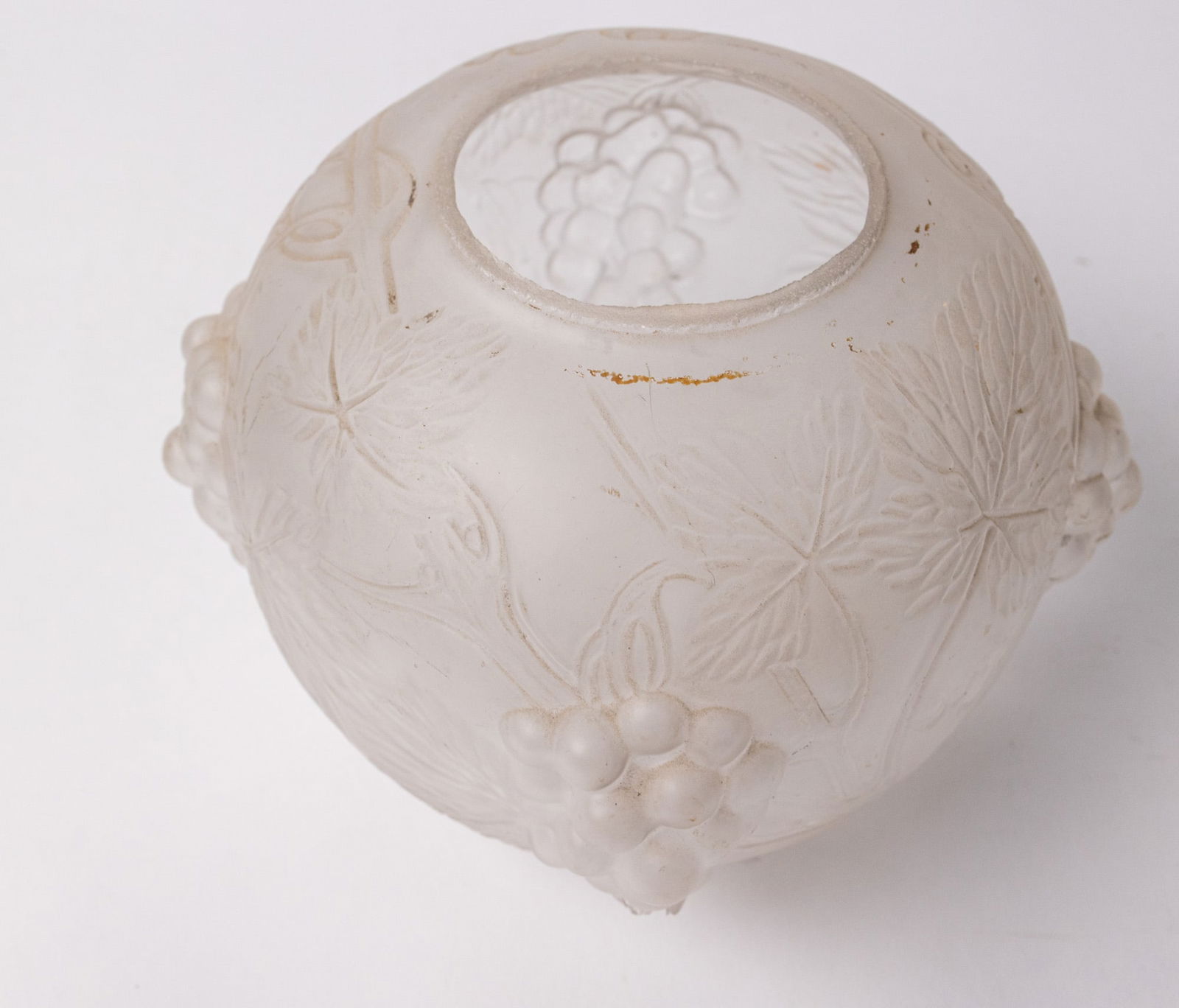 René Lalique | "Raisins" Perfume Burner, Frosted Glass Globe - 5