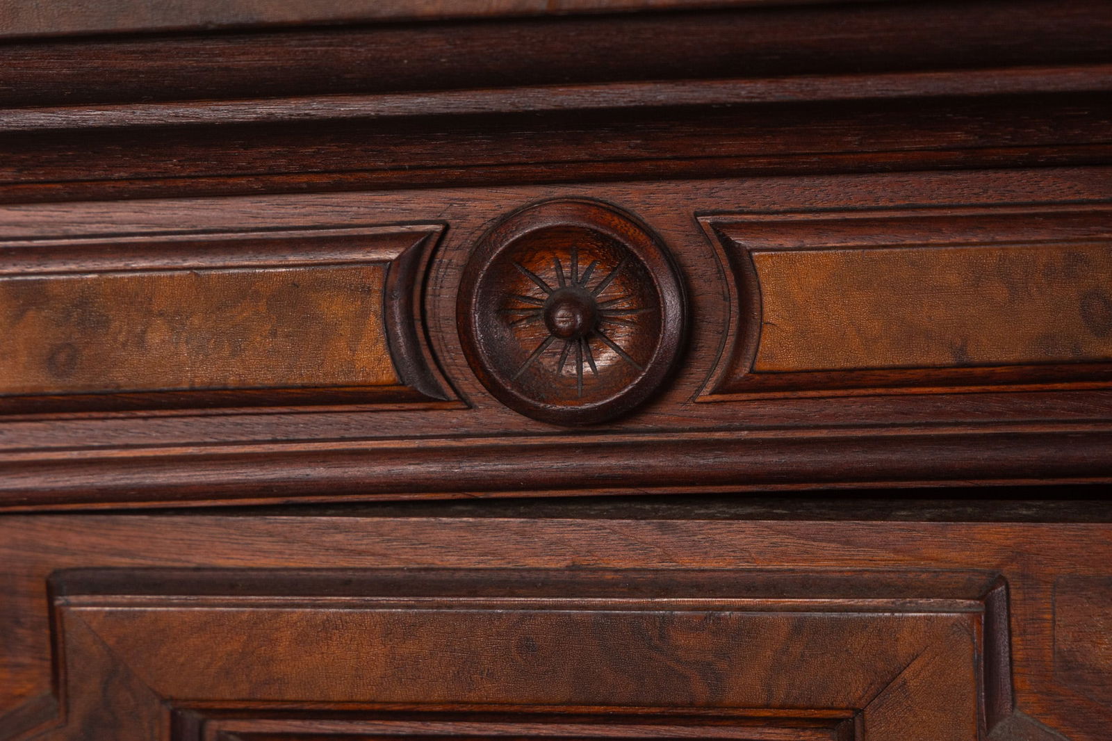 19th c. Renaissance Revival Bookcase - 11