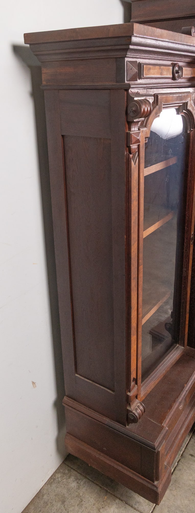 19th c. Renaissance Revival Bookcase - 13