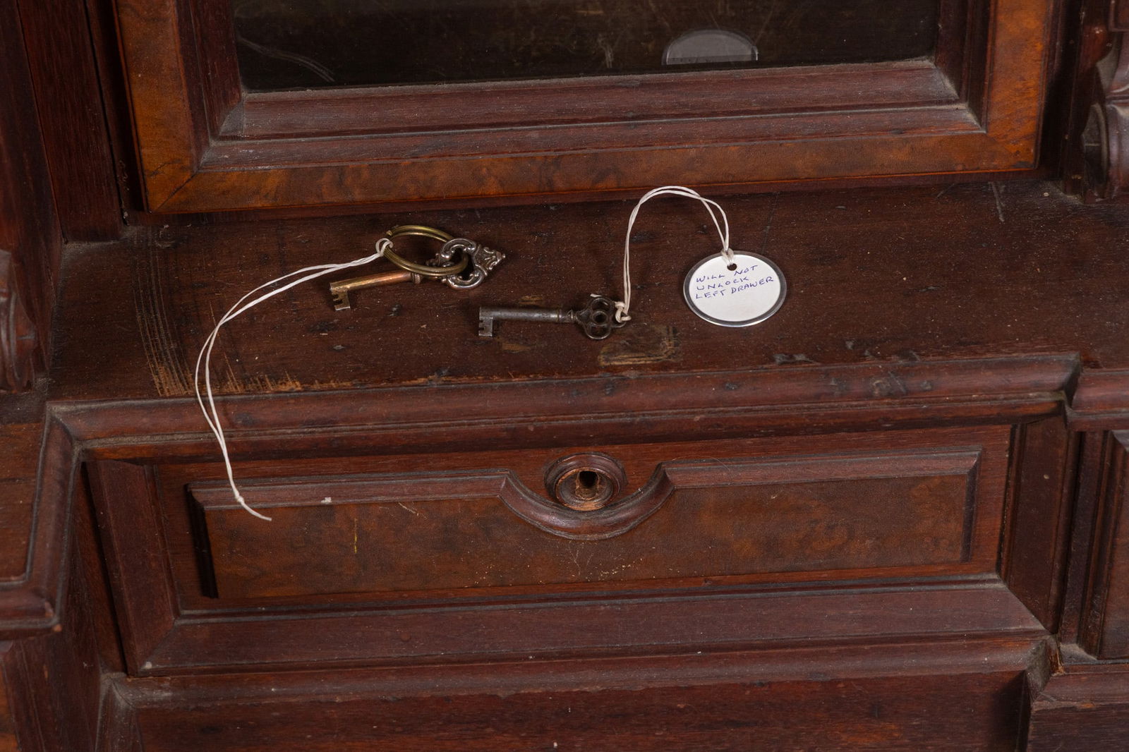 19th c. Renaissance Revival Bookcase - 6