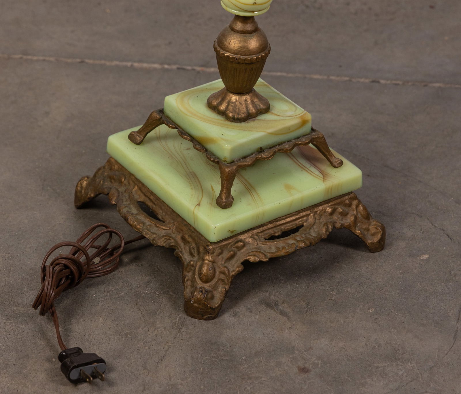 Art Deco Uranium Slag Glass Floor Lamp - 2