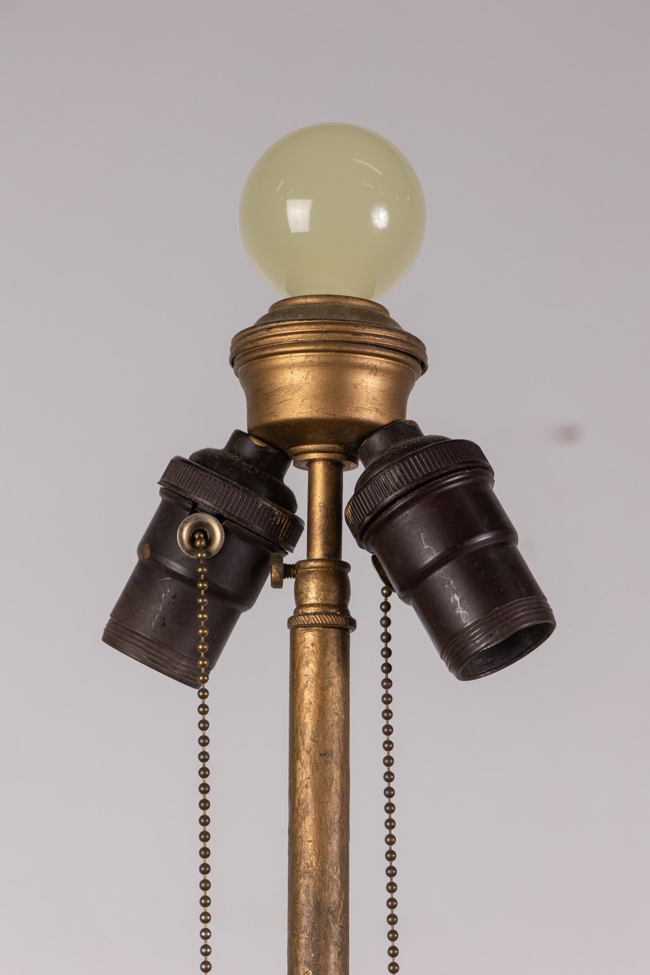 Art Deco Uranium Slag Glass Floor Lamp - 4