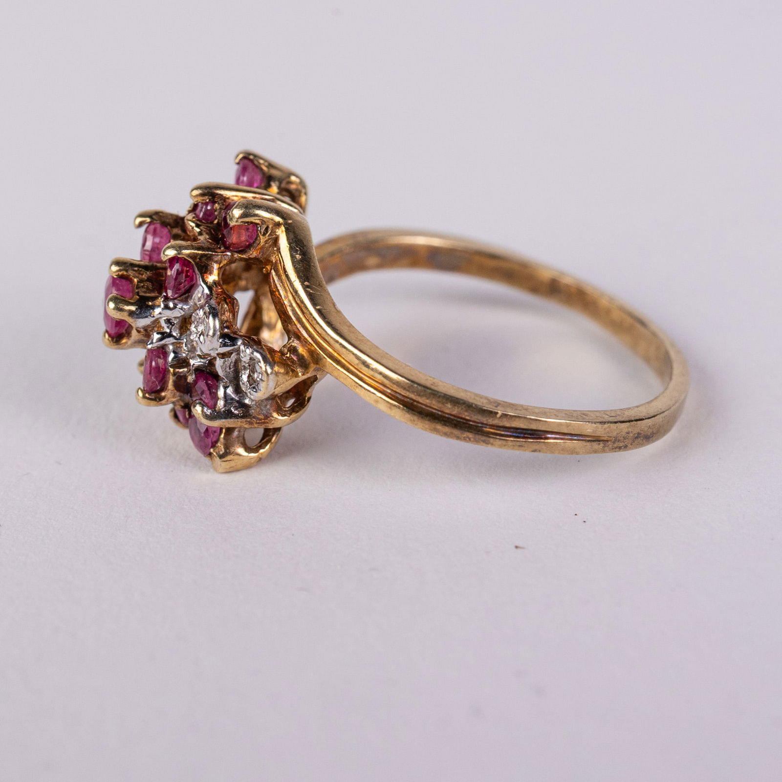 14KY Gold Ruby & Diamond Ring - 4
