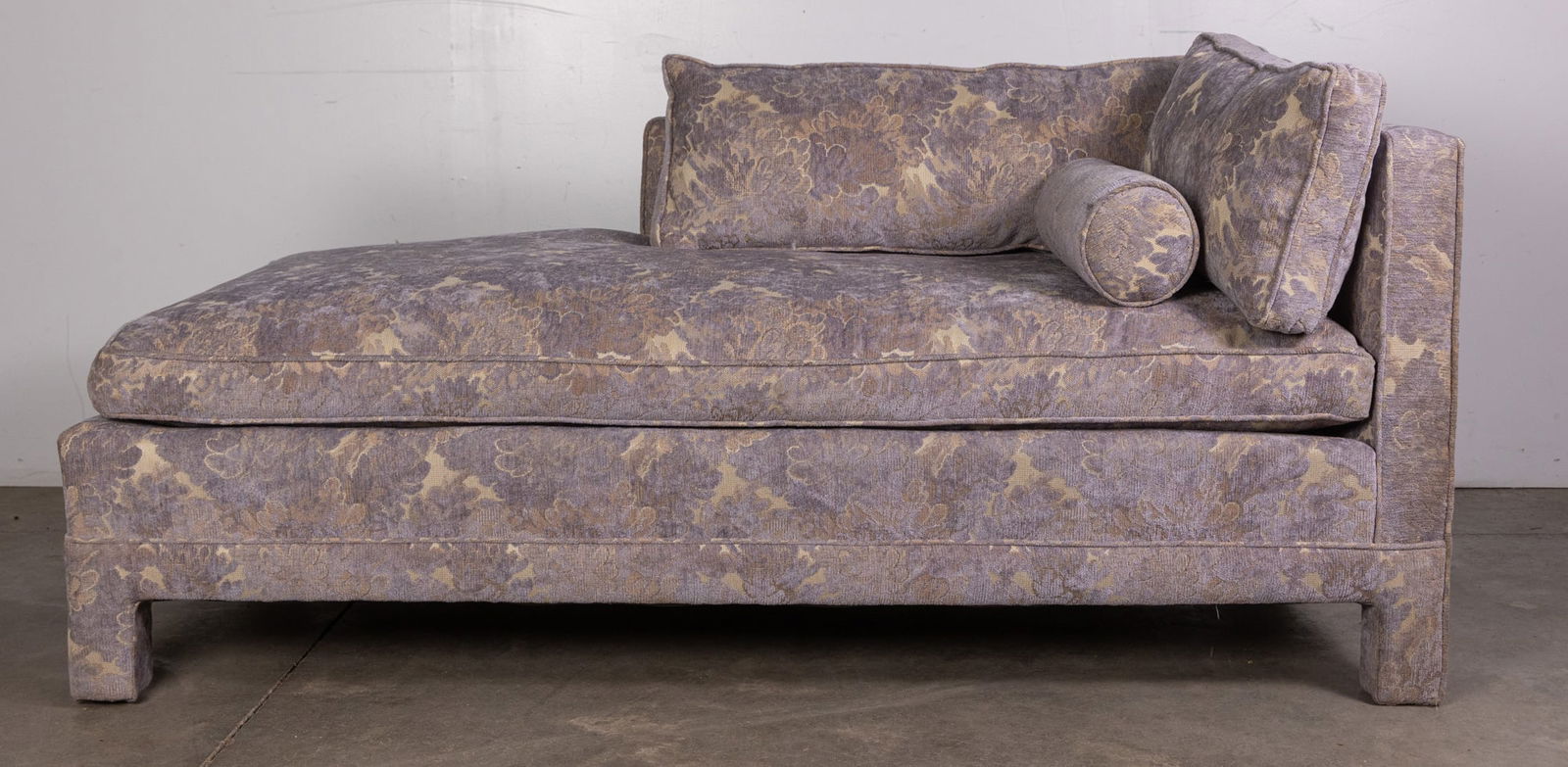 Elegant Lavender Upholstered Chaise Lounge (1 of 10)