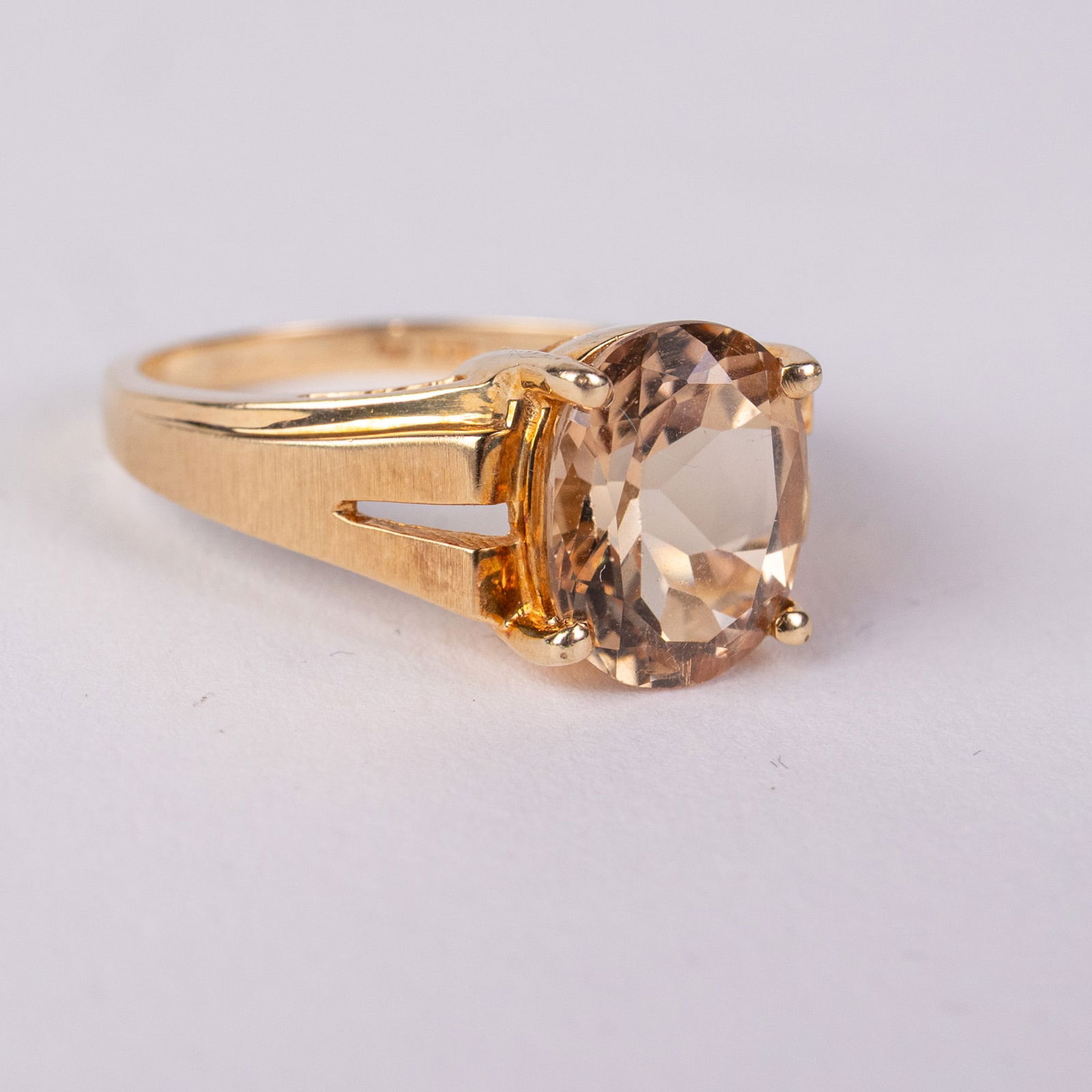 10KY Gold Golden Topaz Ring (1 of 7)