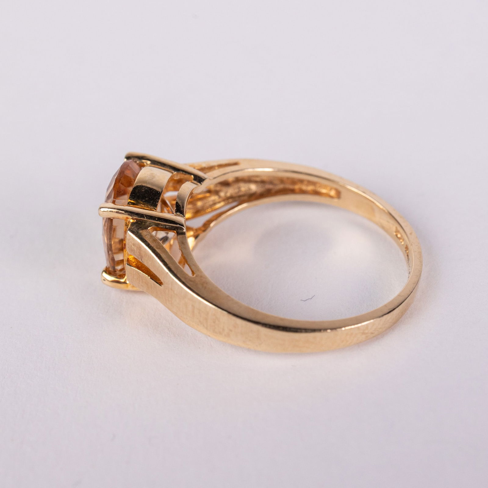 10KY Gold Golden Topaz Ring - 6