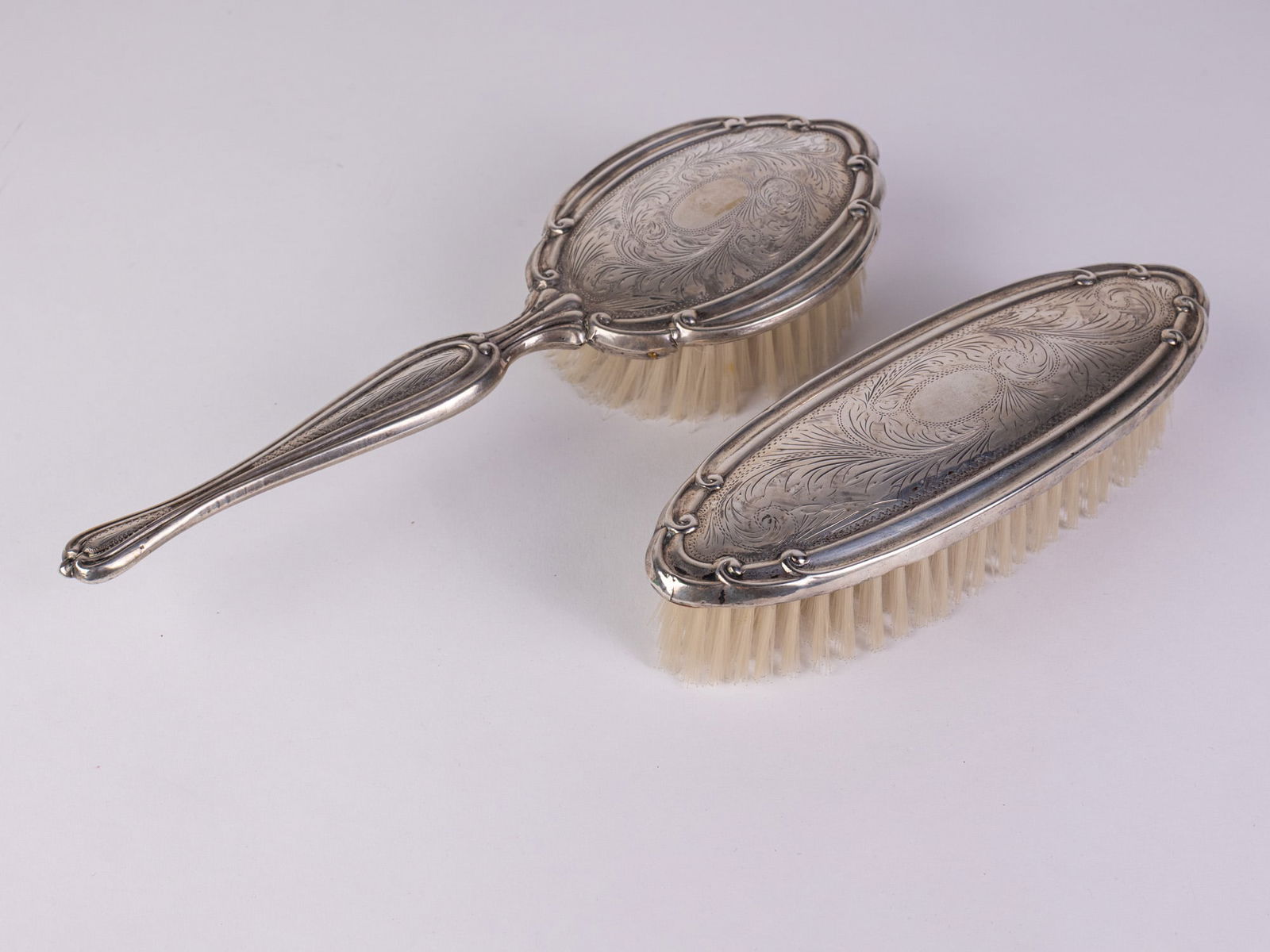 German Silver Vanity Brush Set (1 of 10)