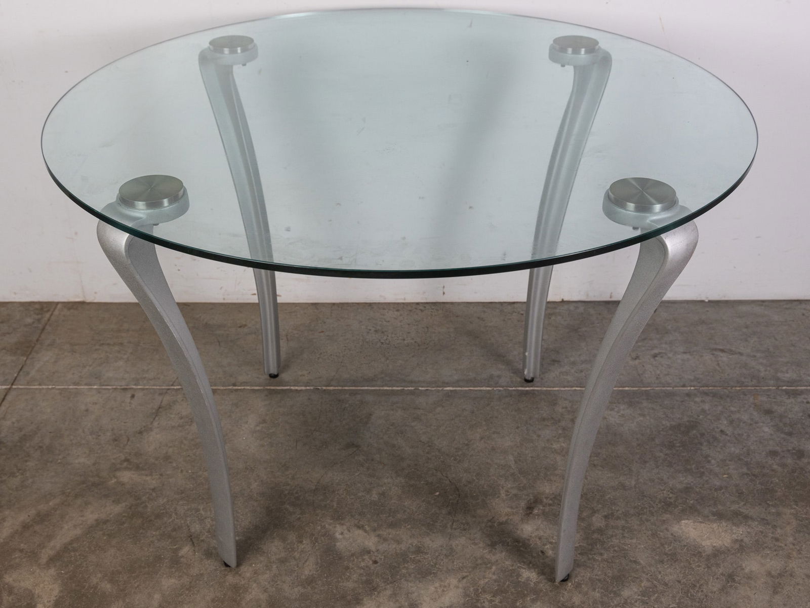 Post Modern Glass "Curva" Dining Table & Grey Leather "Demi" Chairs - 3