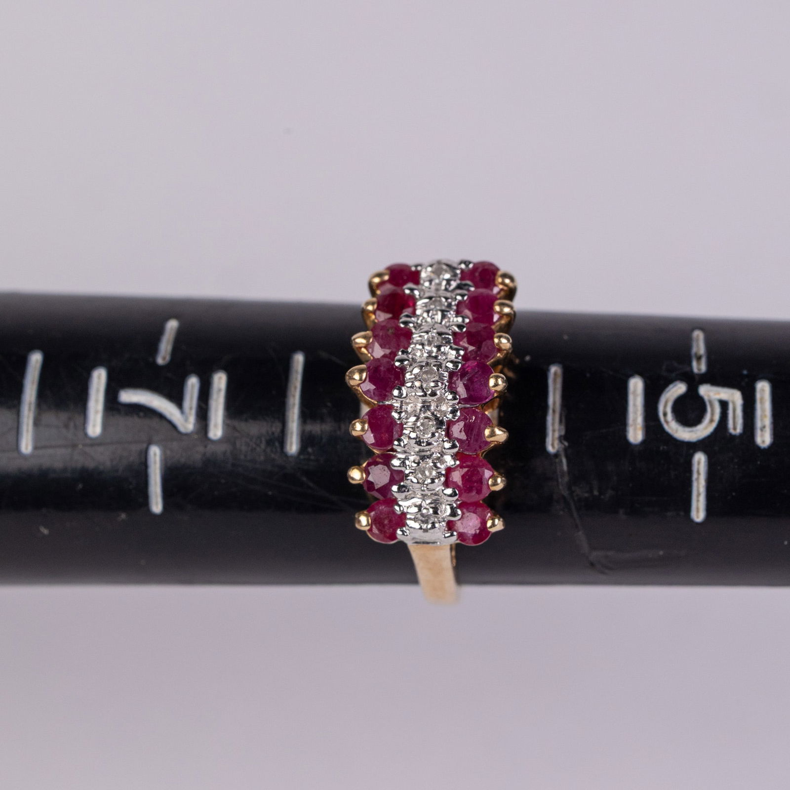 10KY Gold Ruby & Diamond Ring - 2