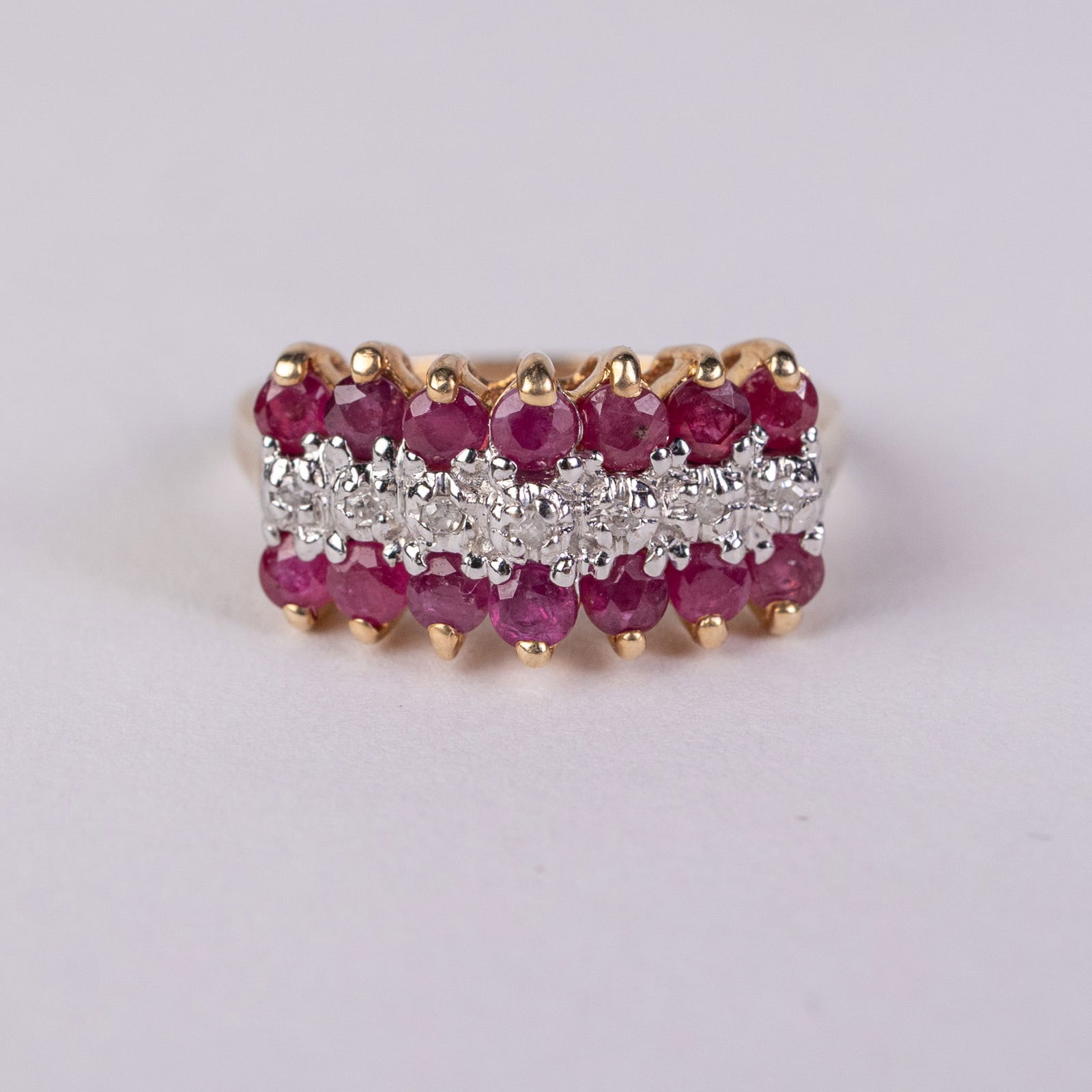 10KY Gold Ruby & Diamond Ring - 3