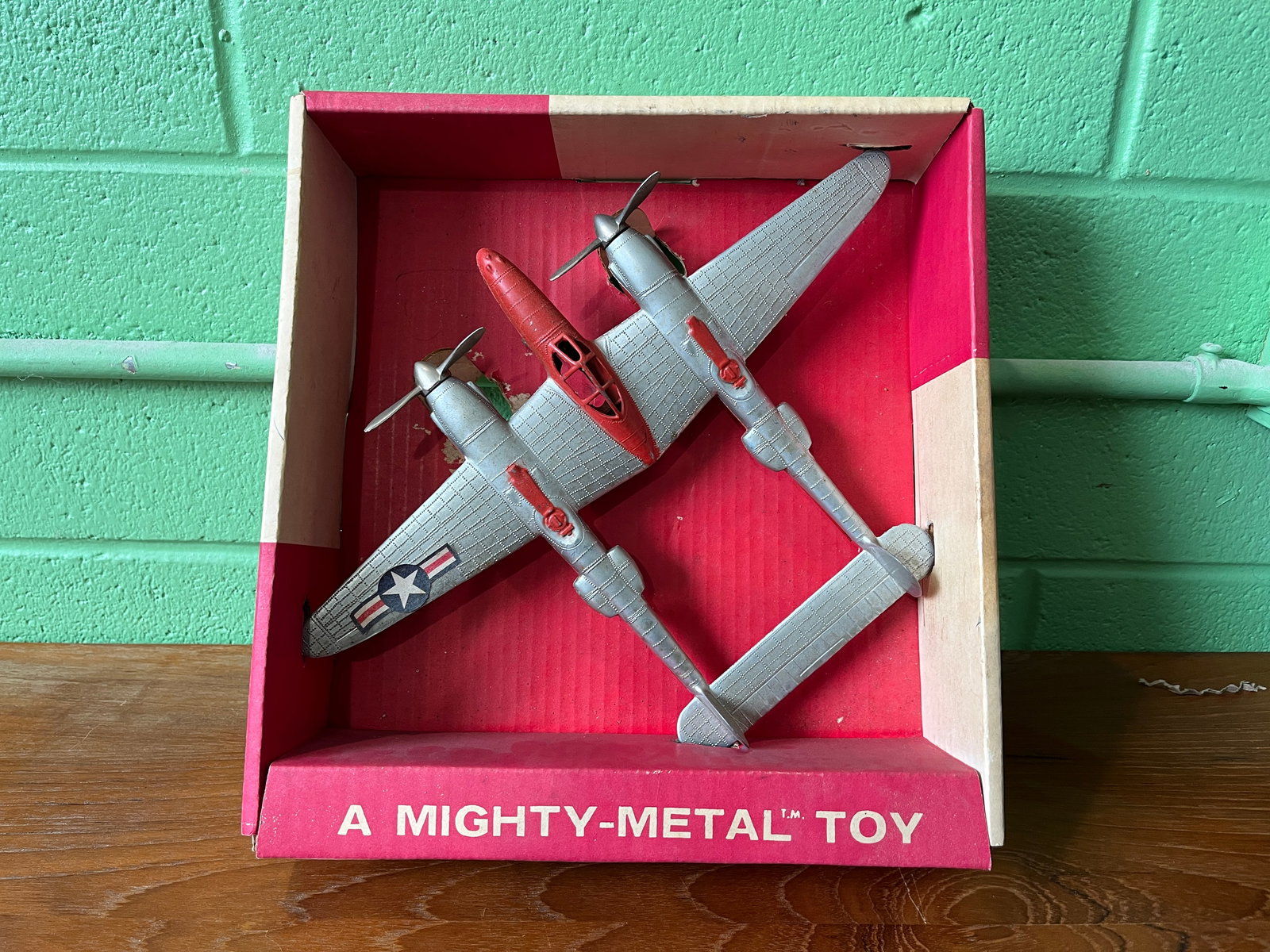 1950s-60s Hubley P-38 Fighter Plane in Original Box: 1950s-60s Hubley P-38 Fighter Plane in Original Box Literature Brooks Auction – Online Auction Terms & Conditions Contact: (856) 694-2960 | info@brooks.auction READ BEFORE YOU BID: We want you t