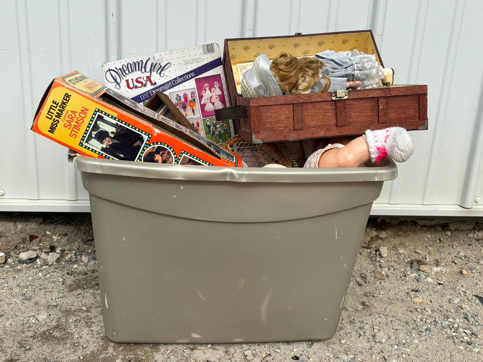 Large Doll and Doll Accessory Assortment: Large Doll and Doll Accessory AssortmentLiteratureBrooks Auction – Online Auction Terms & Conditions Contact: (856) 694-2960 | info@brooks.auction READ BEFORE YOU BID: We want you to feel