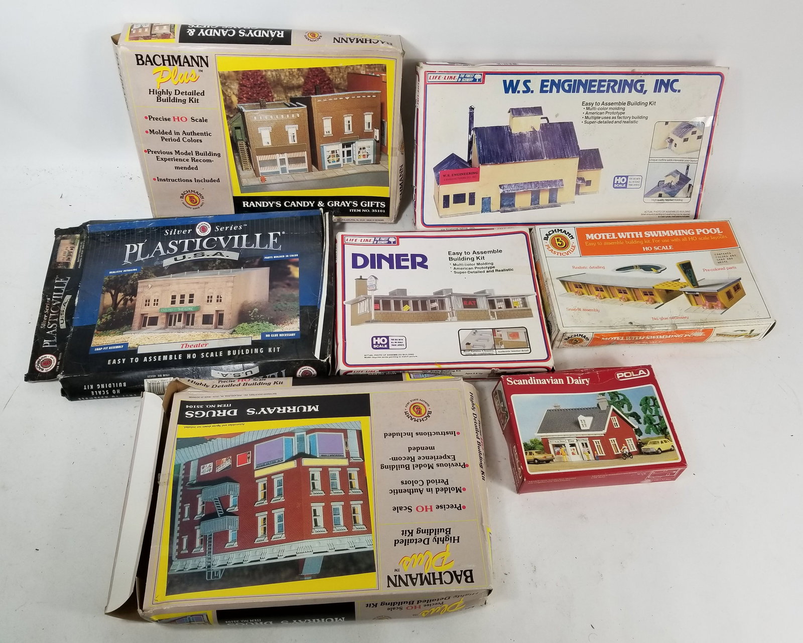Assortment of HO Scale Buildings and Accessories: Assortment of HO Scale Buildings and Accessories featuring Bachmann, Life-Like and Pola brandsLiteratureBrooks Auction – Online Auction Terms & Conditions Contact: (856) 694-2960 |